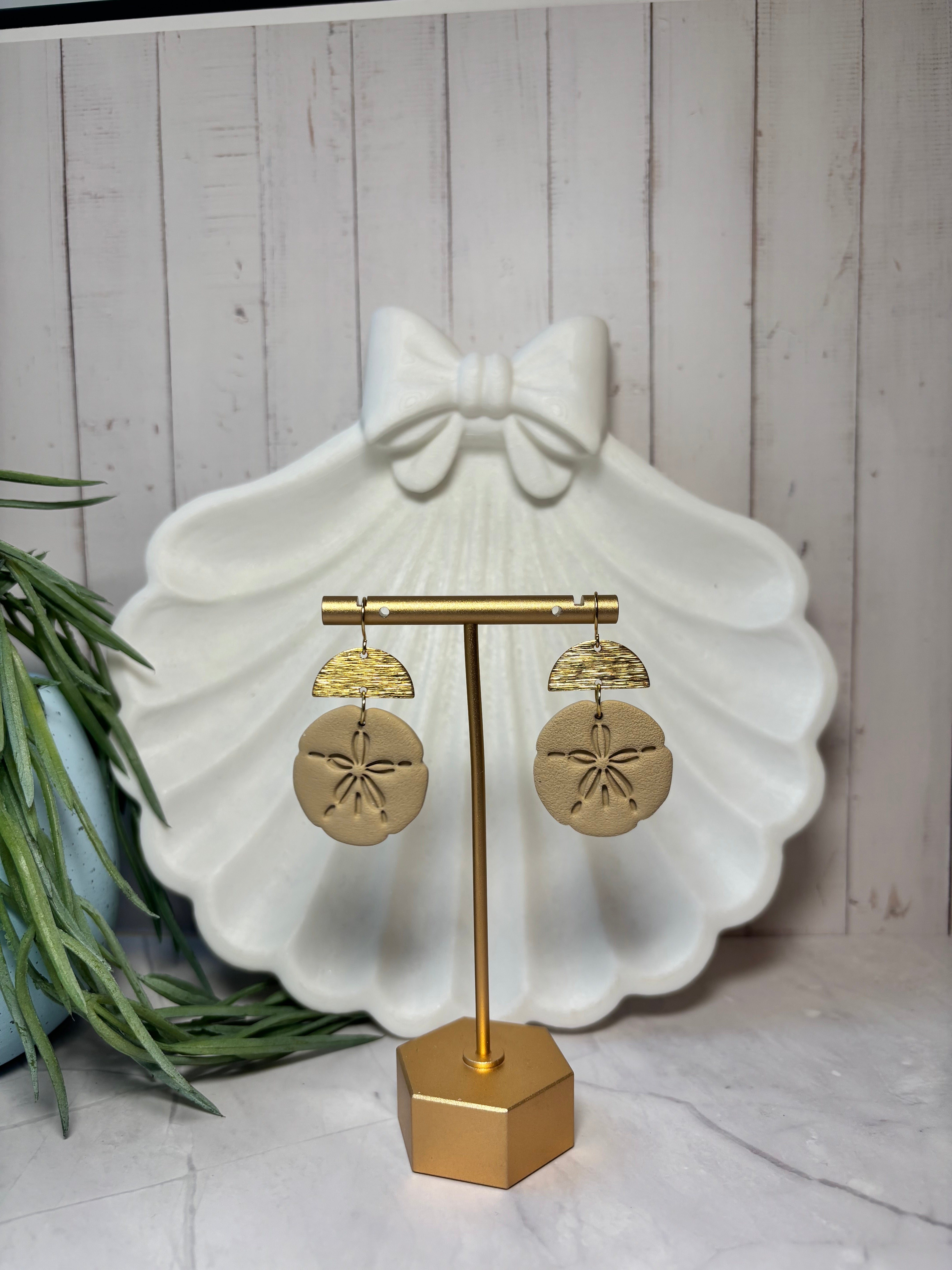 Seaside Stories | Sand Dollar Dangle Earrings