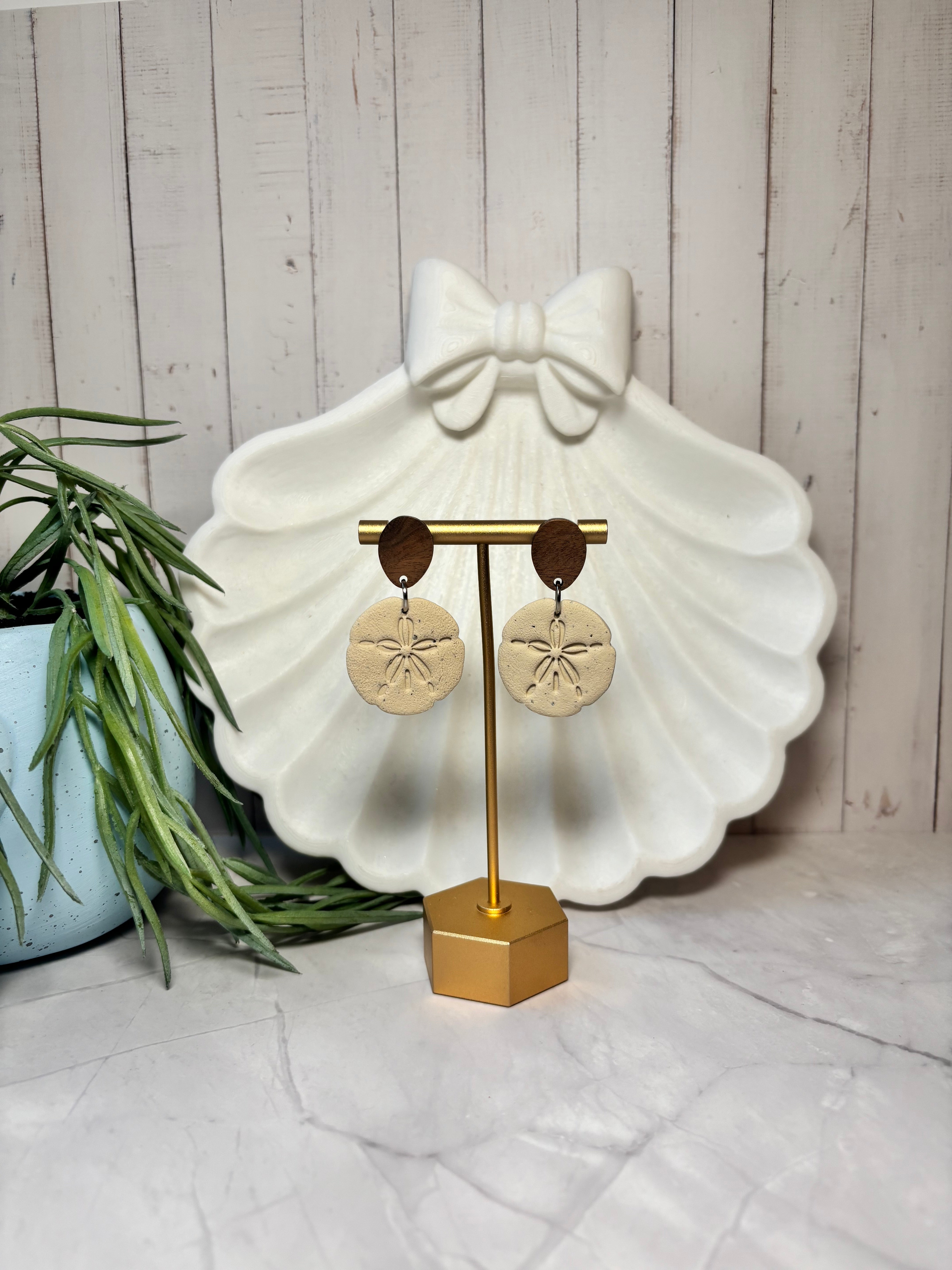 Seaside Stories | Sand Dollar Dangle Earrings