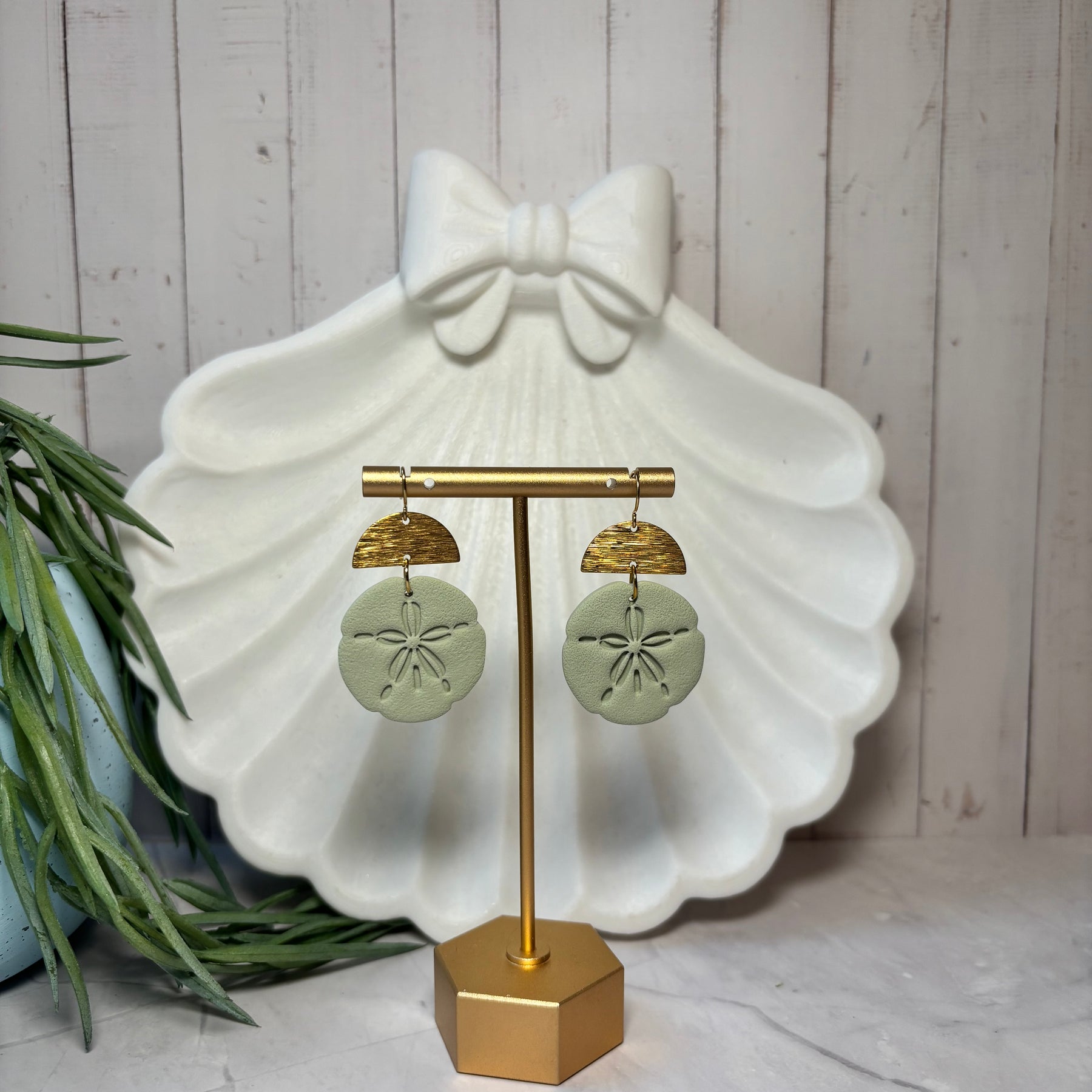 Seaside Stories | Sand Dollar Dangle Earrings