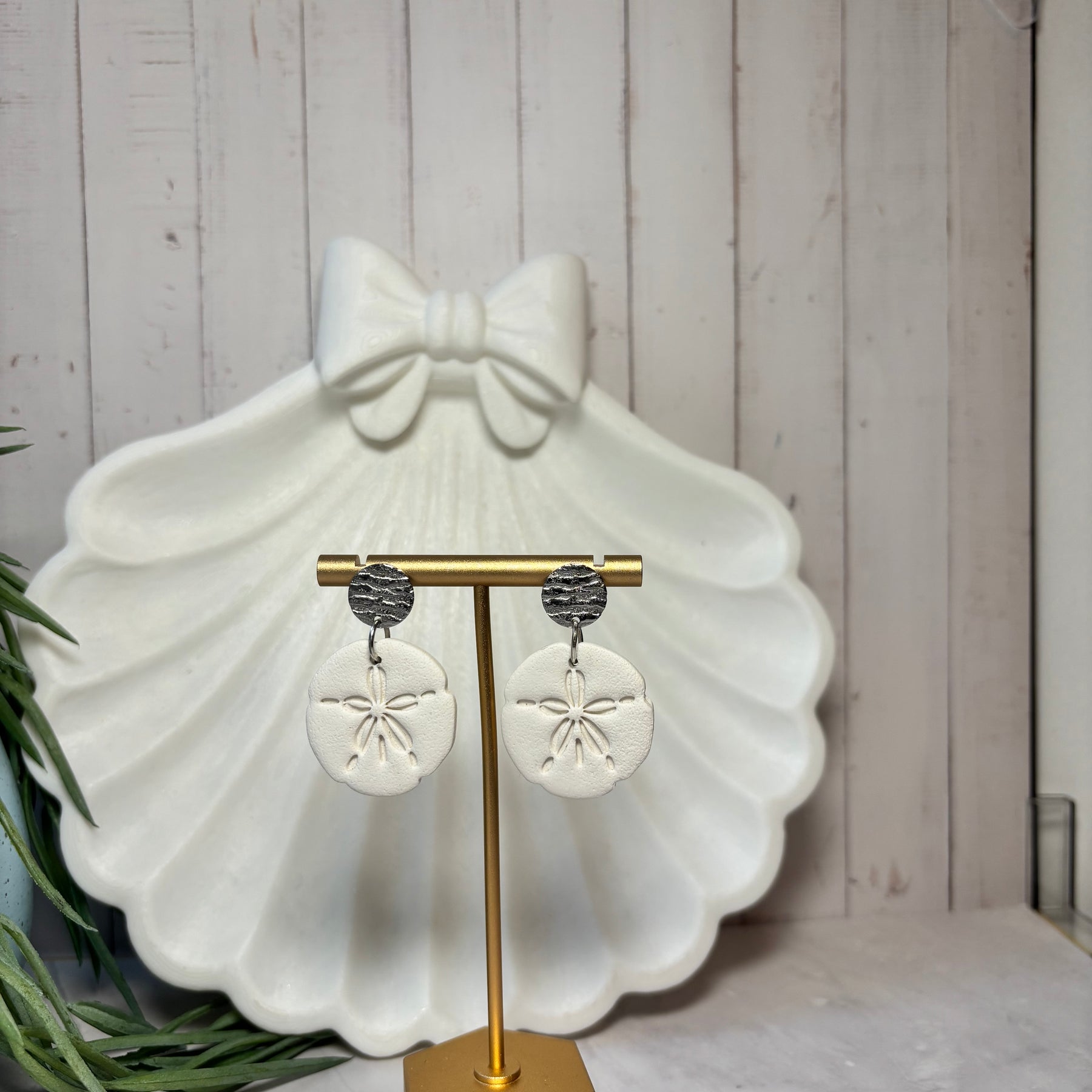 Seaside Stories | Sand Dollar Dangle Earrings