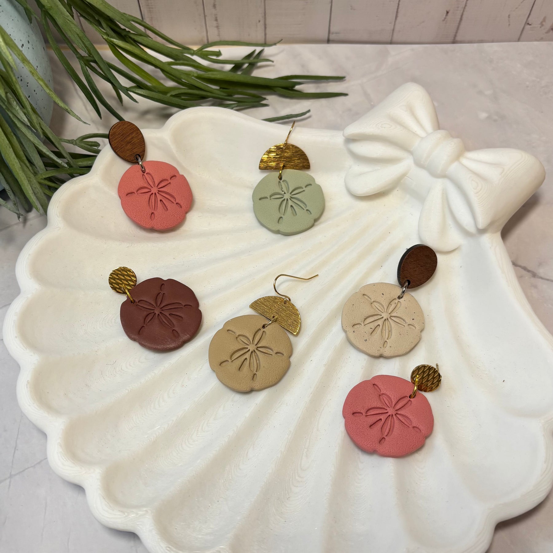 Seaside Stories | Sand Dollar Dangle Earrings