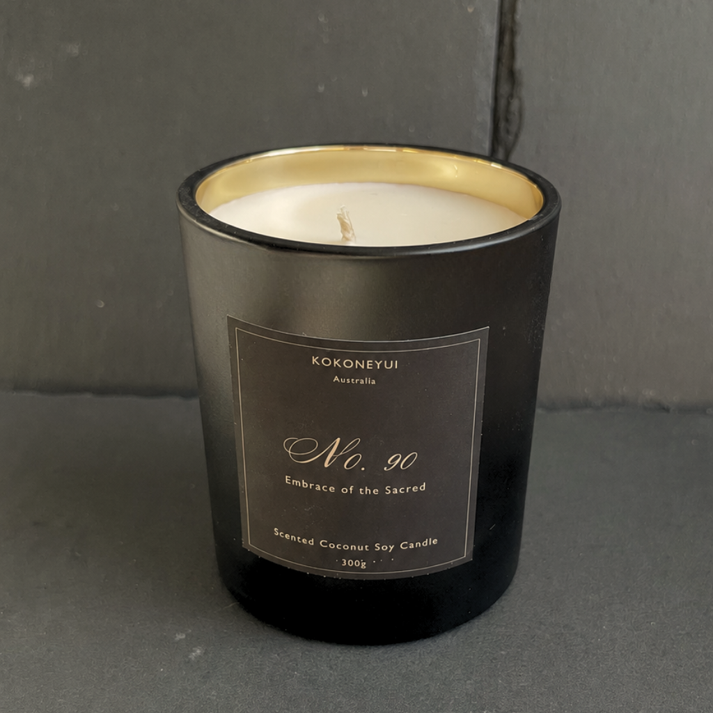 No.90 Embrace of the Sacred Candle | Green Sage, Saffron & Amber — 300g
