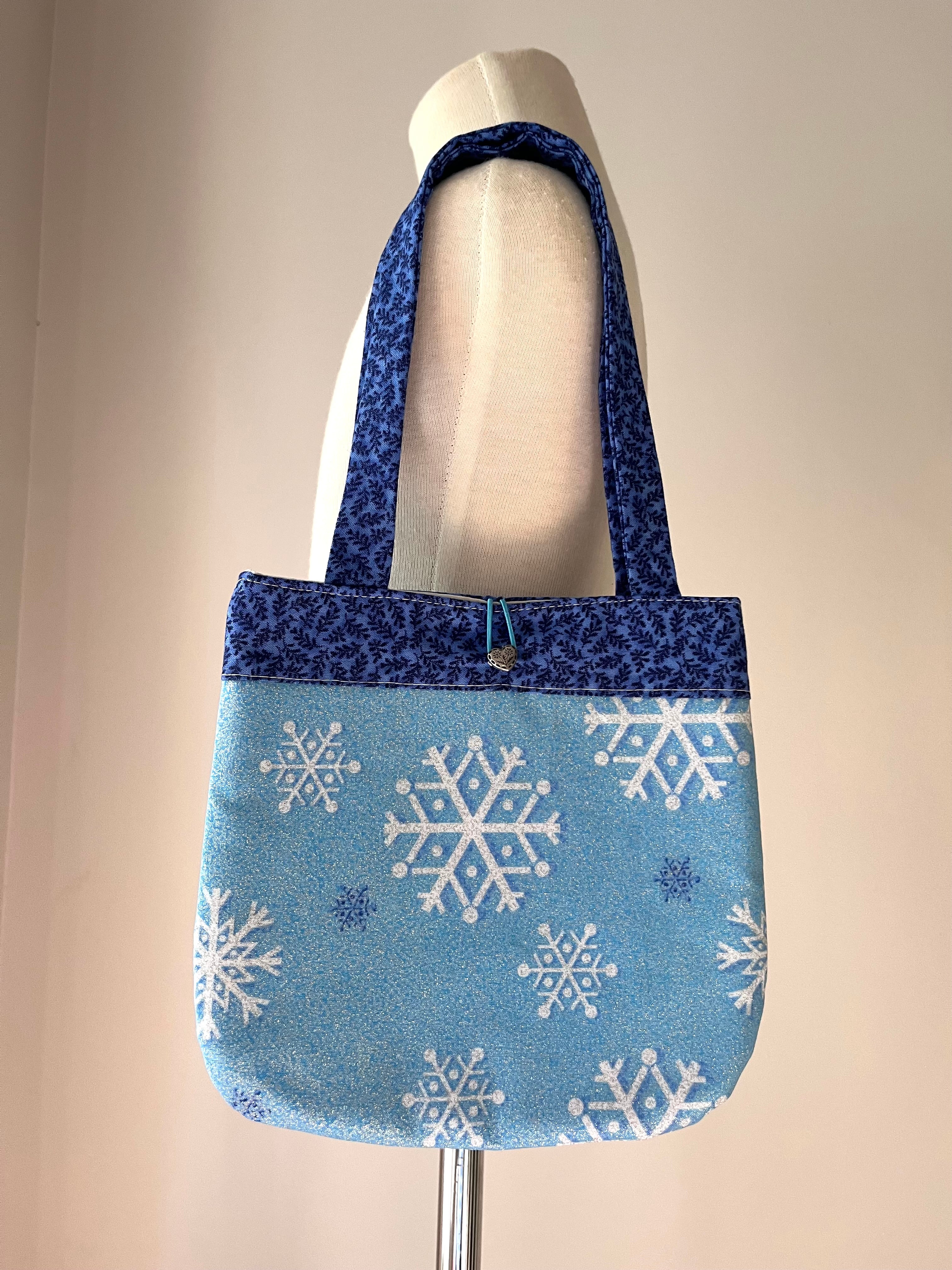 Blue snowflake handbag and purse