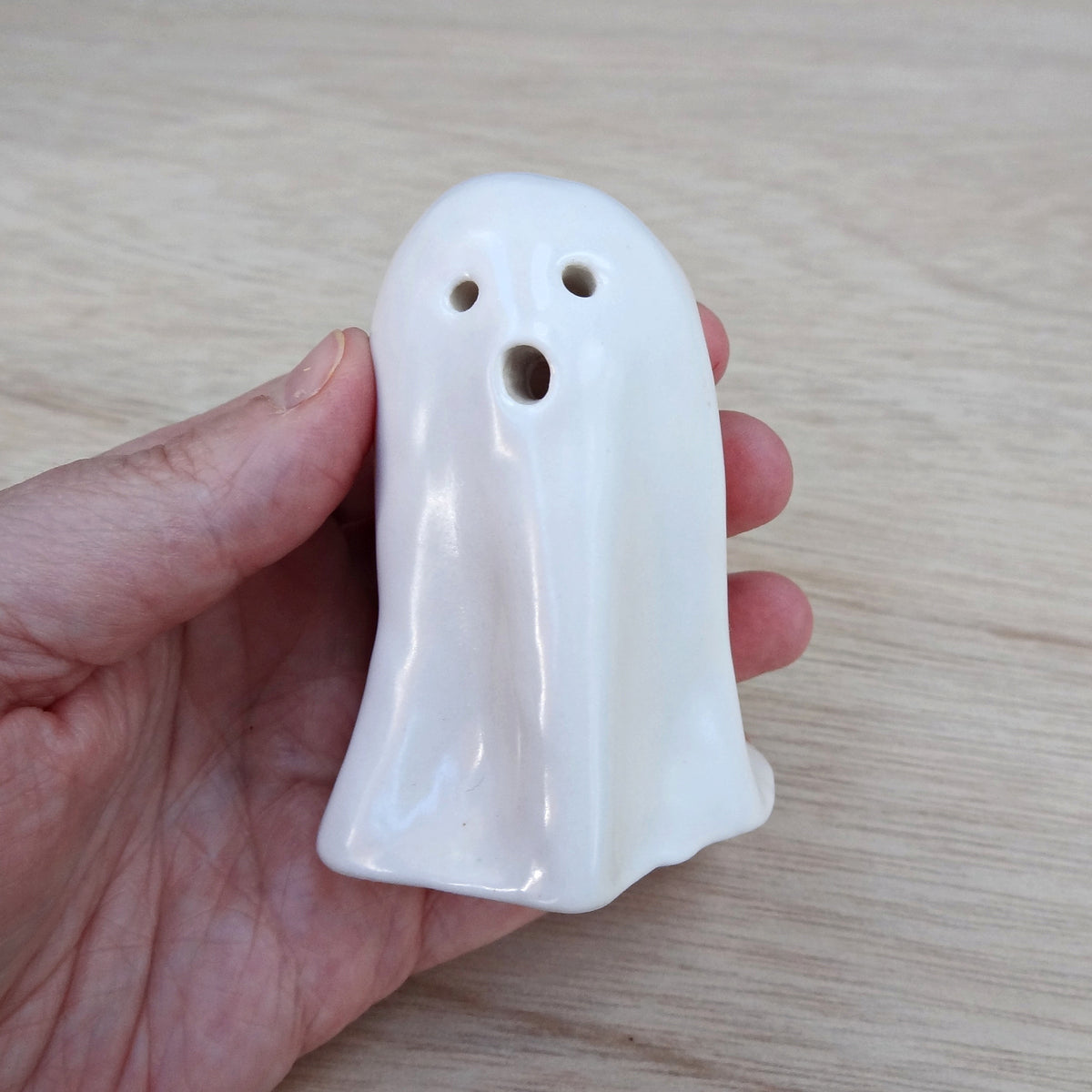 Ceramic ghost figurine. Spooky mini Halloween decor
