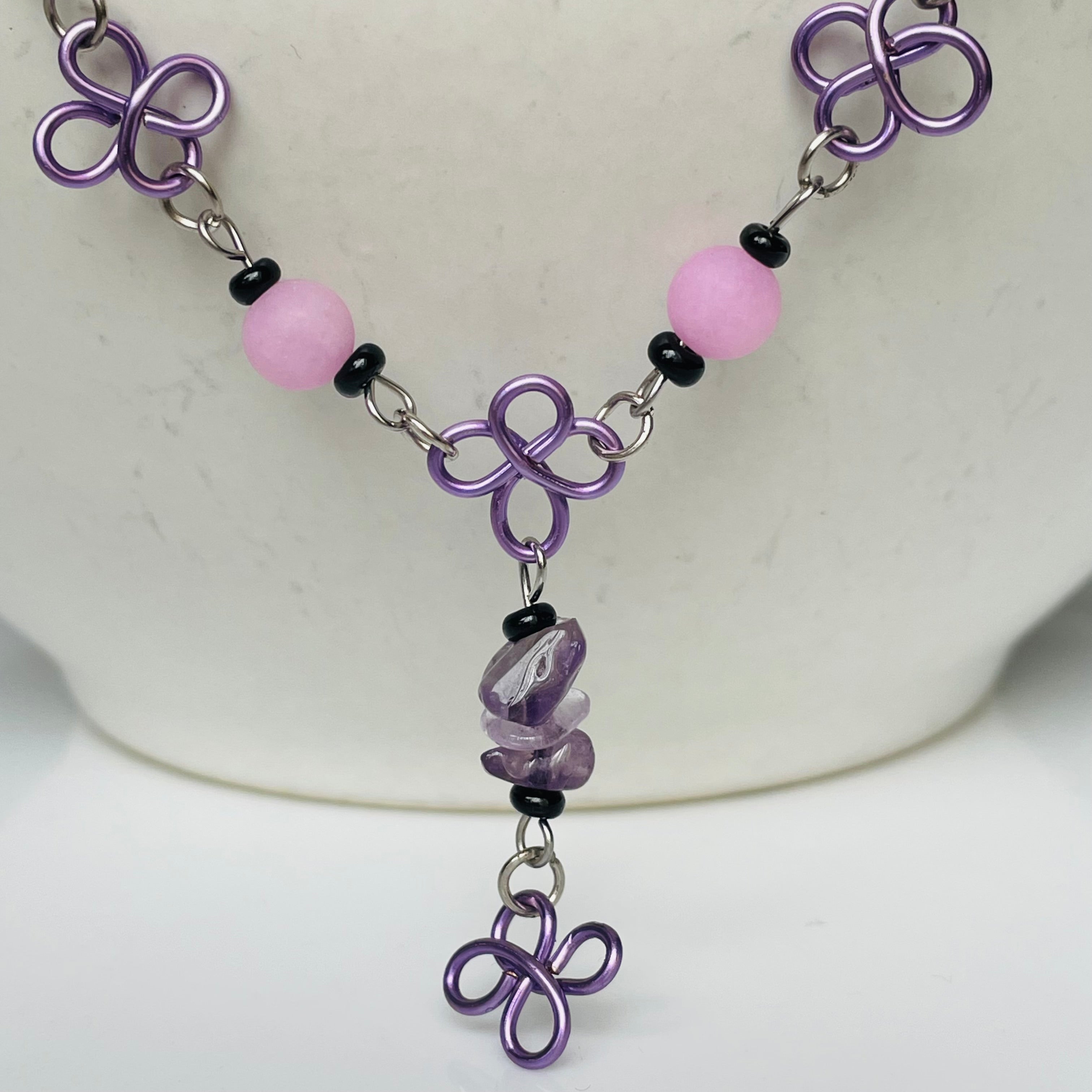 Amethyst and Alabaster Gemstone Daisy Wire Necklace