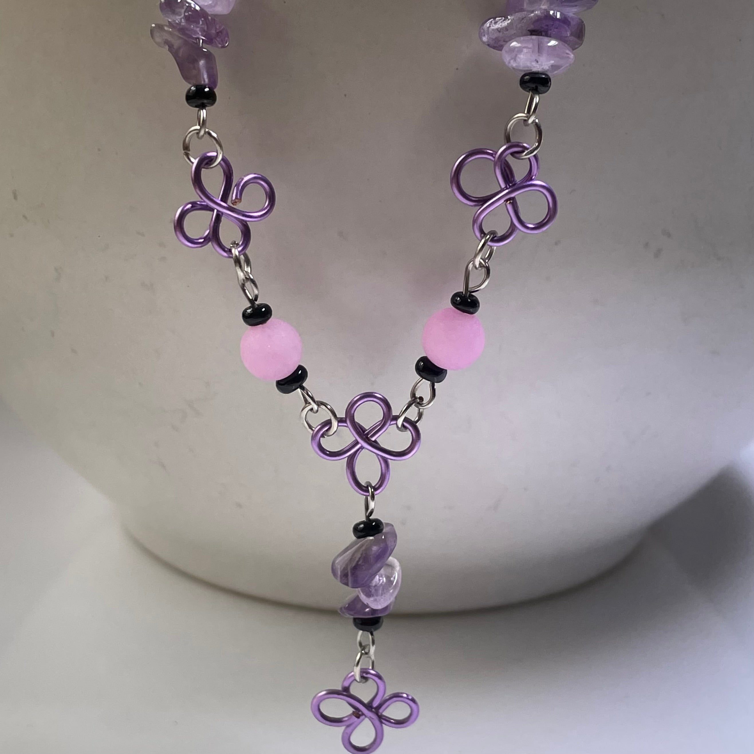 Amethyst and Alabaster Gemstone Daisy Wire Necklace
