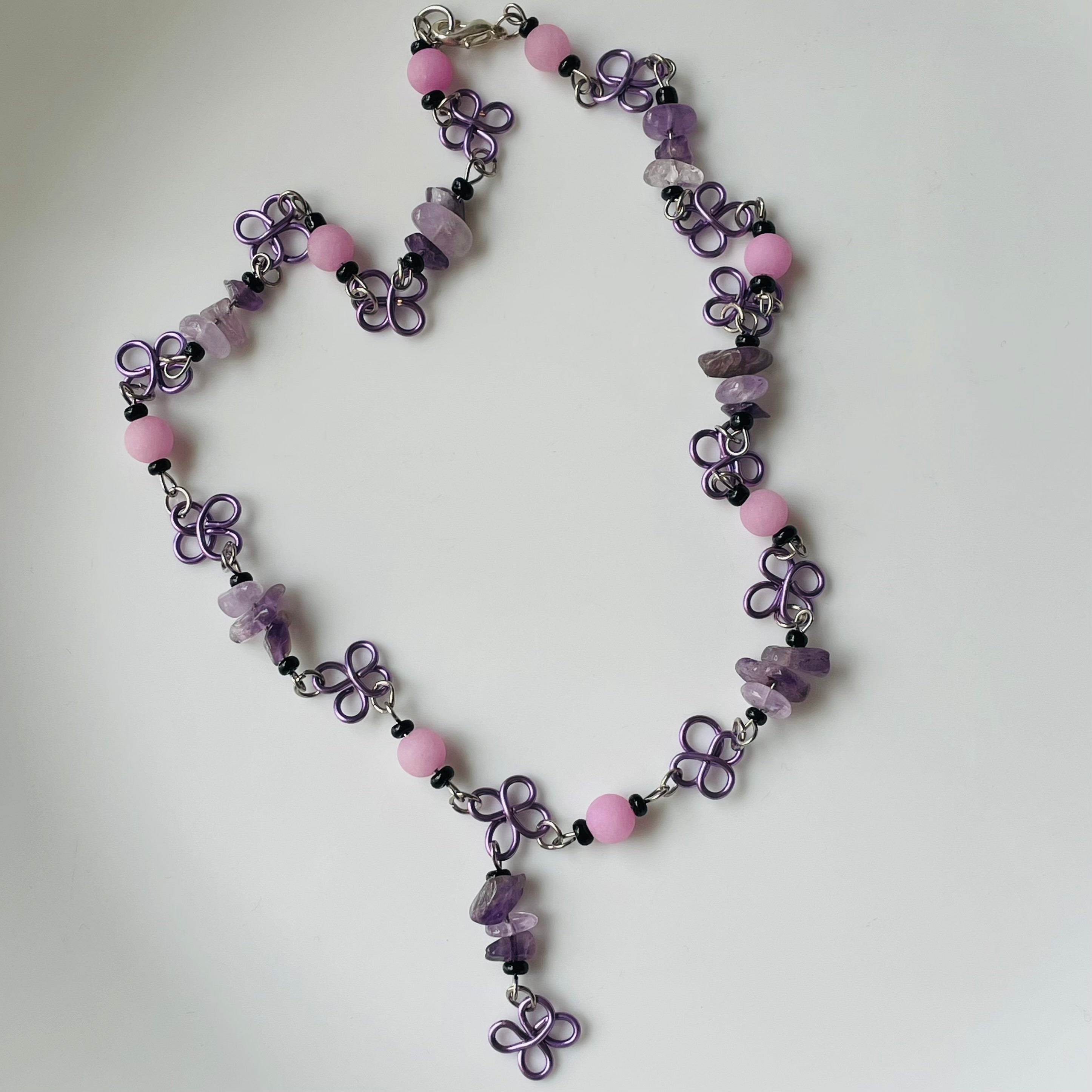 Amethyst and Alabaster Gemstone Daisy Wire Necklace