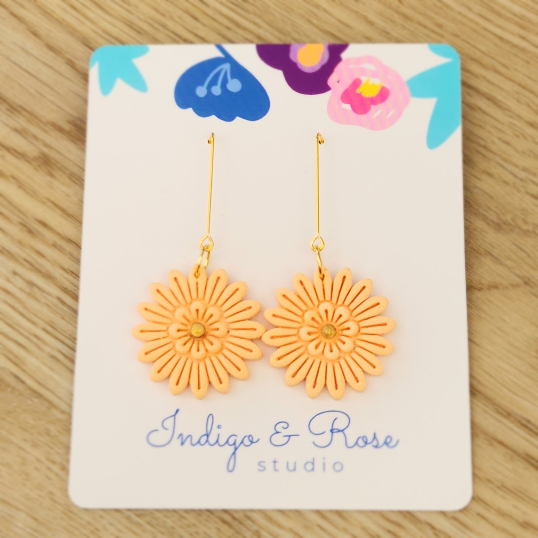 Lana Dangle (various colours)