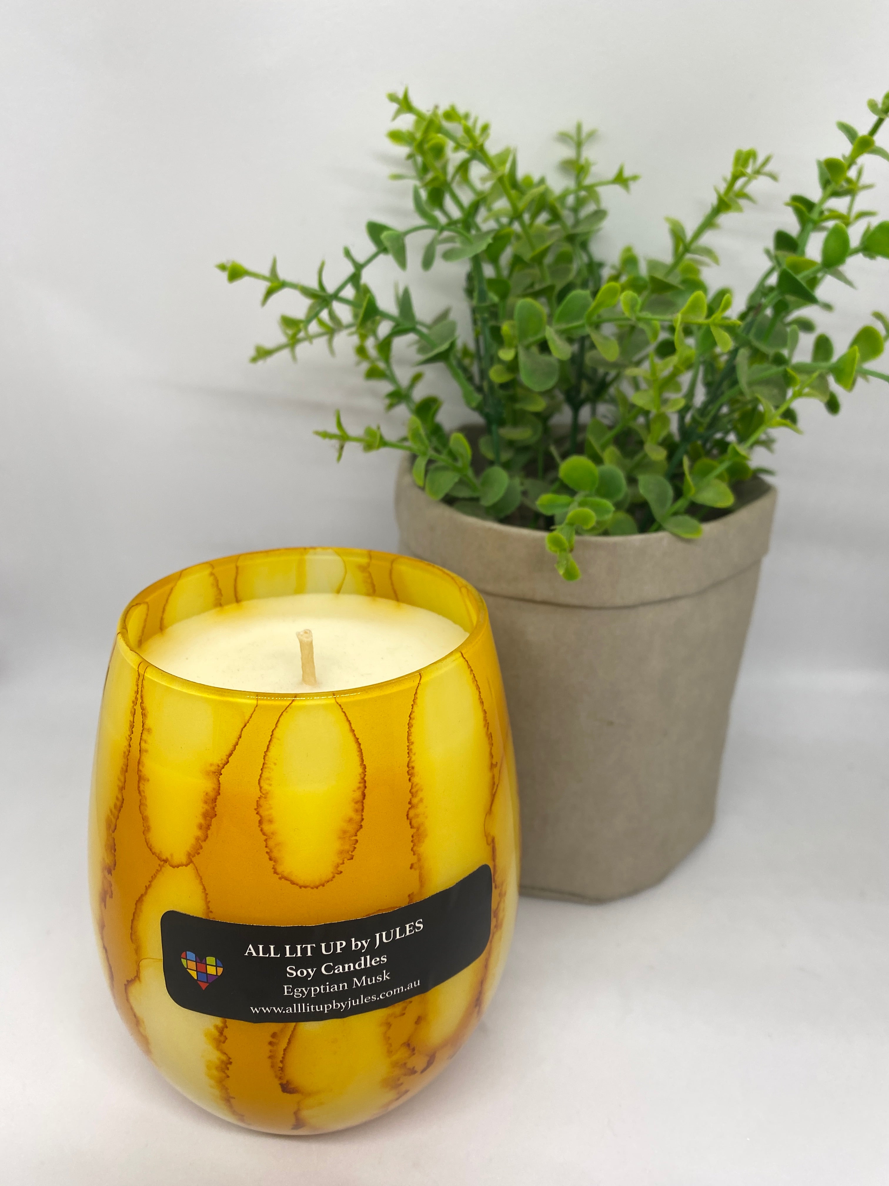 Yellow Tie Dye Glass with Egyptian Musk Fragrance