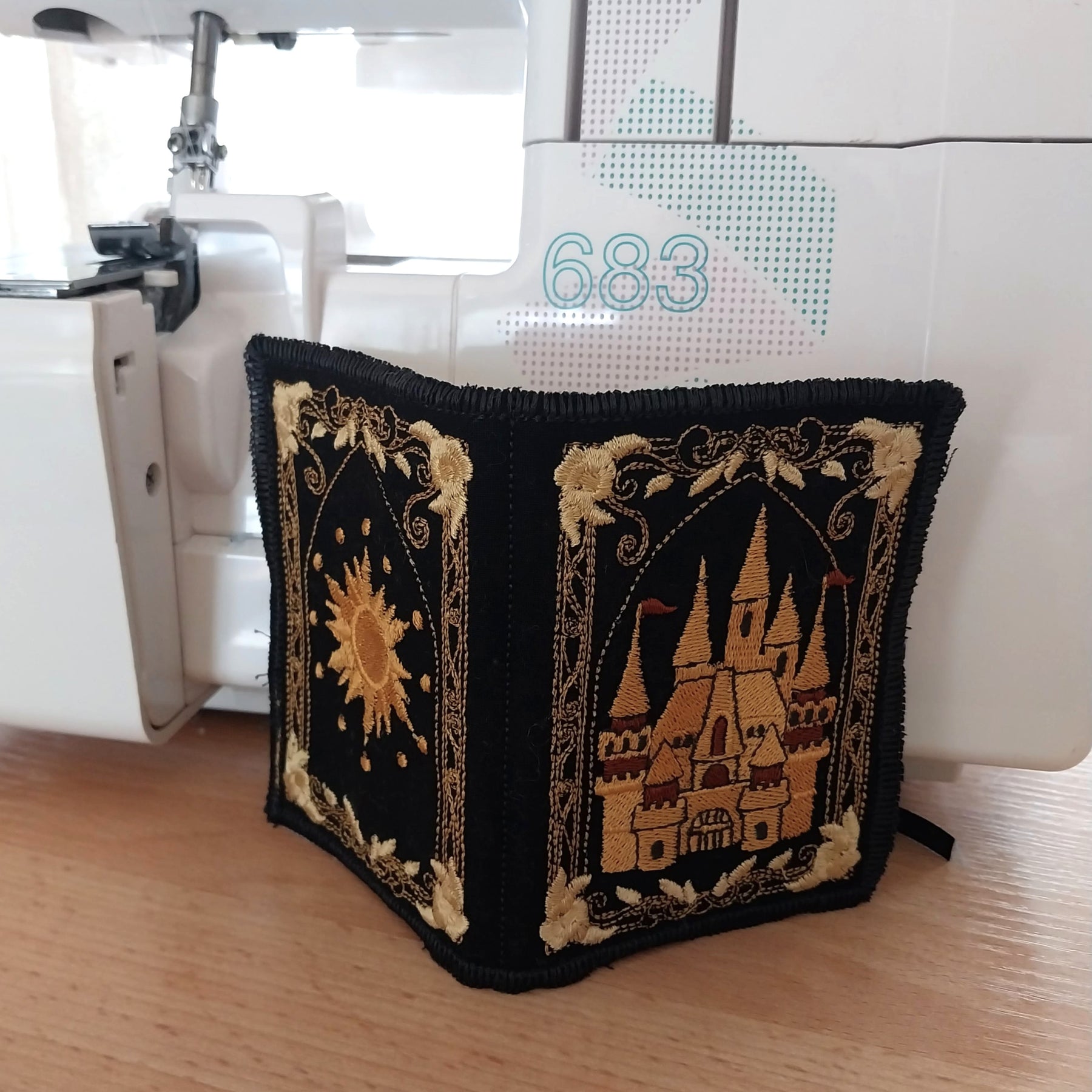 Fairytale Castle Black Needle/Backpack Pins Book