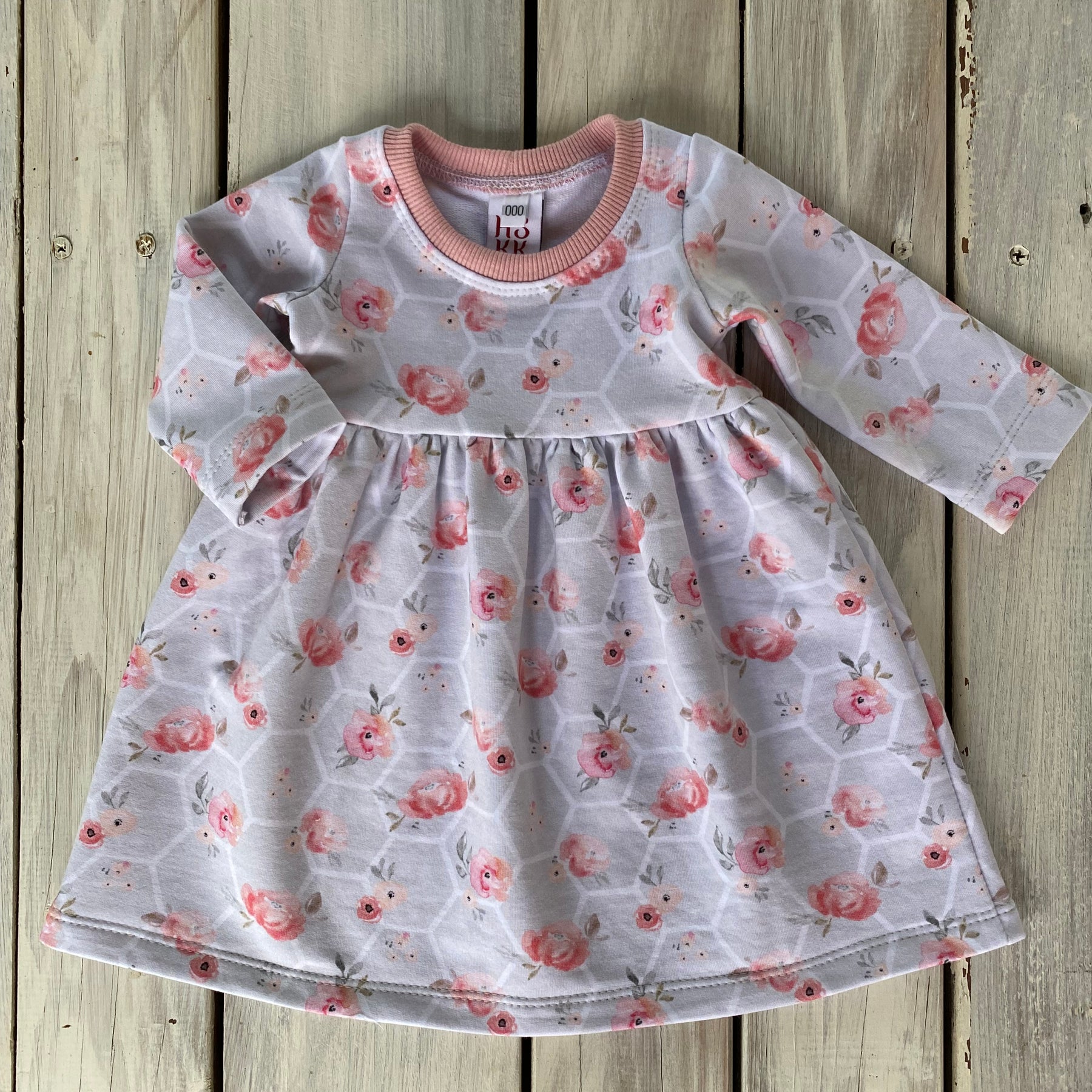 Babies floral dress size 000