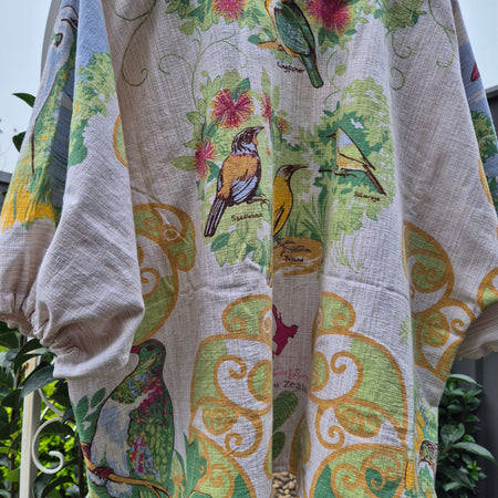 Upcycled Vintage Tablecloth top. Birds