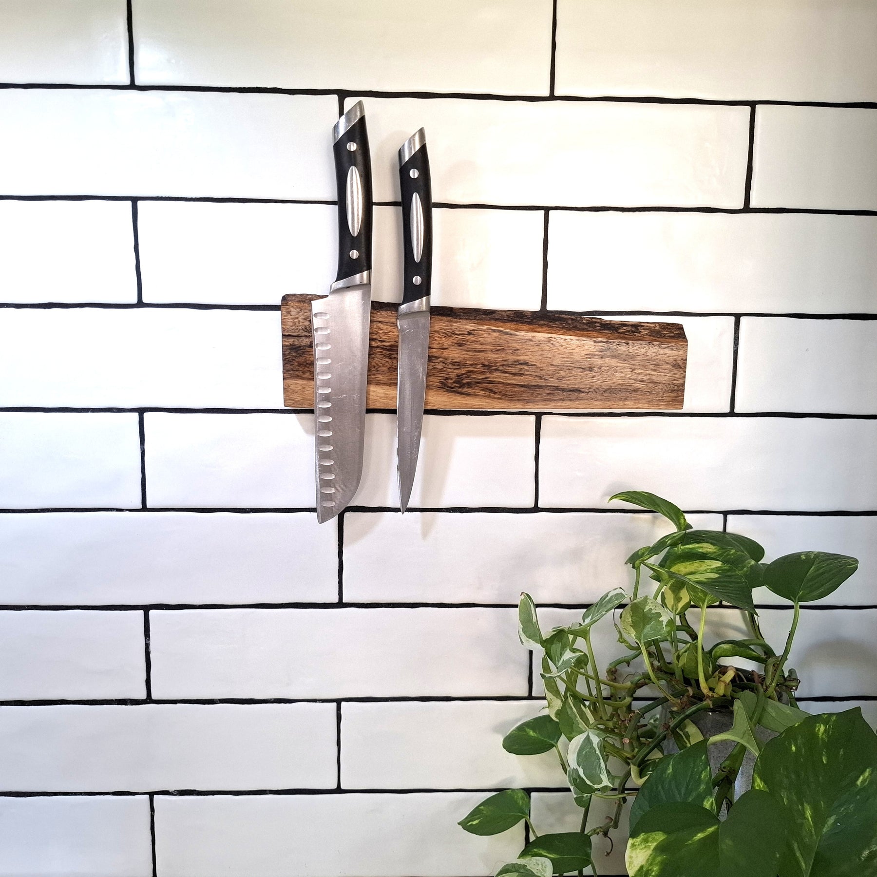 Handmade Wooden Magnetic Knife Holder: Wall-Mounted Kitchen Rack