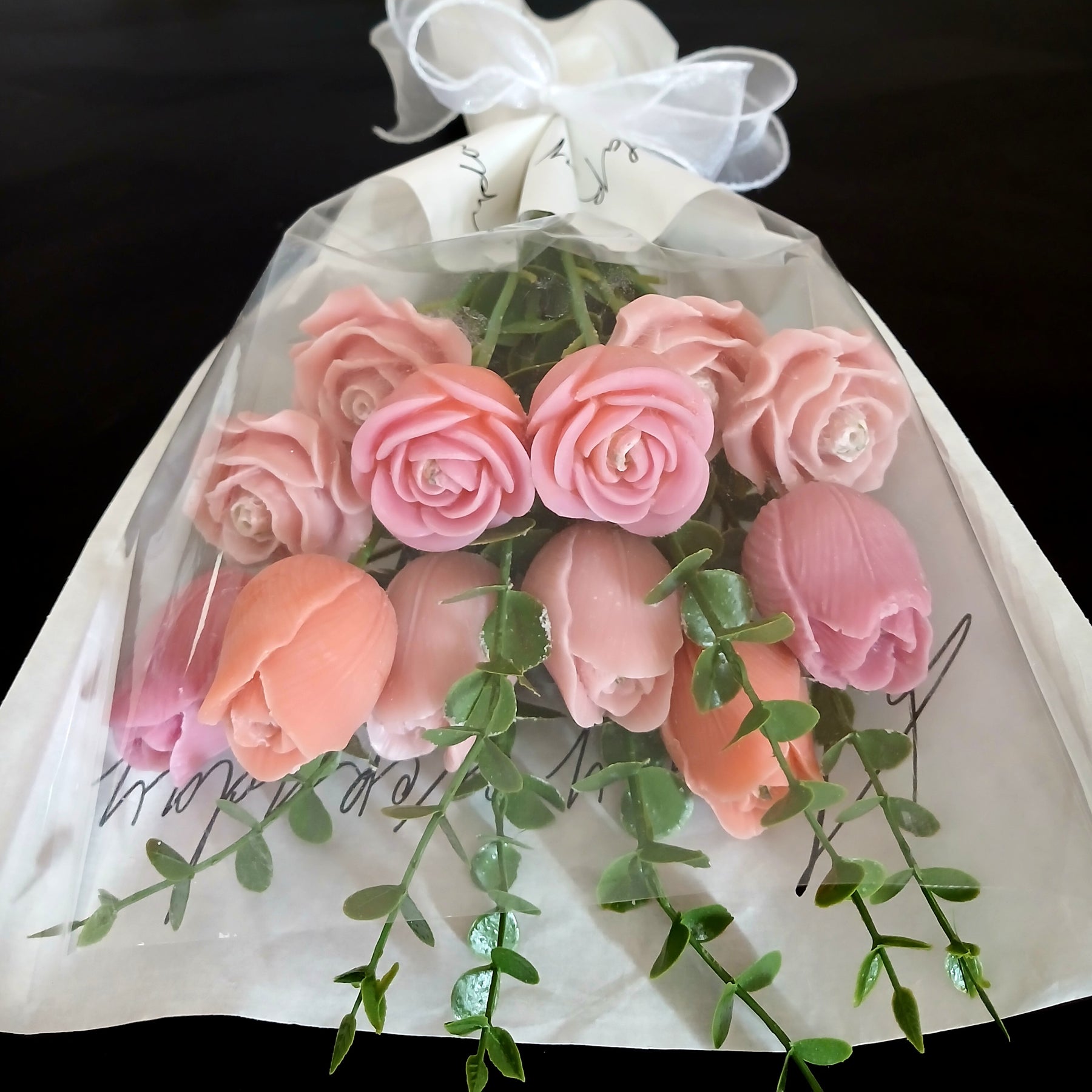 Hand Held Bouquet Black Raspberry & Vanilla