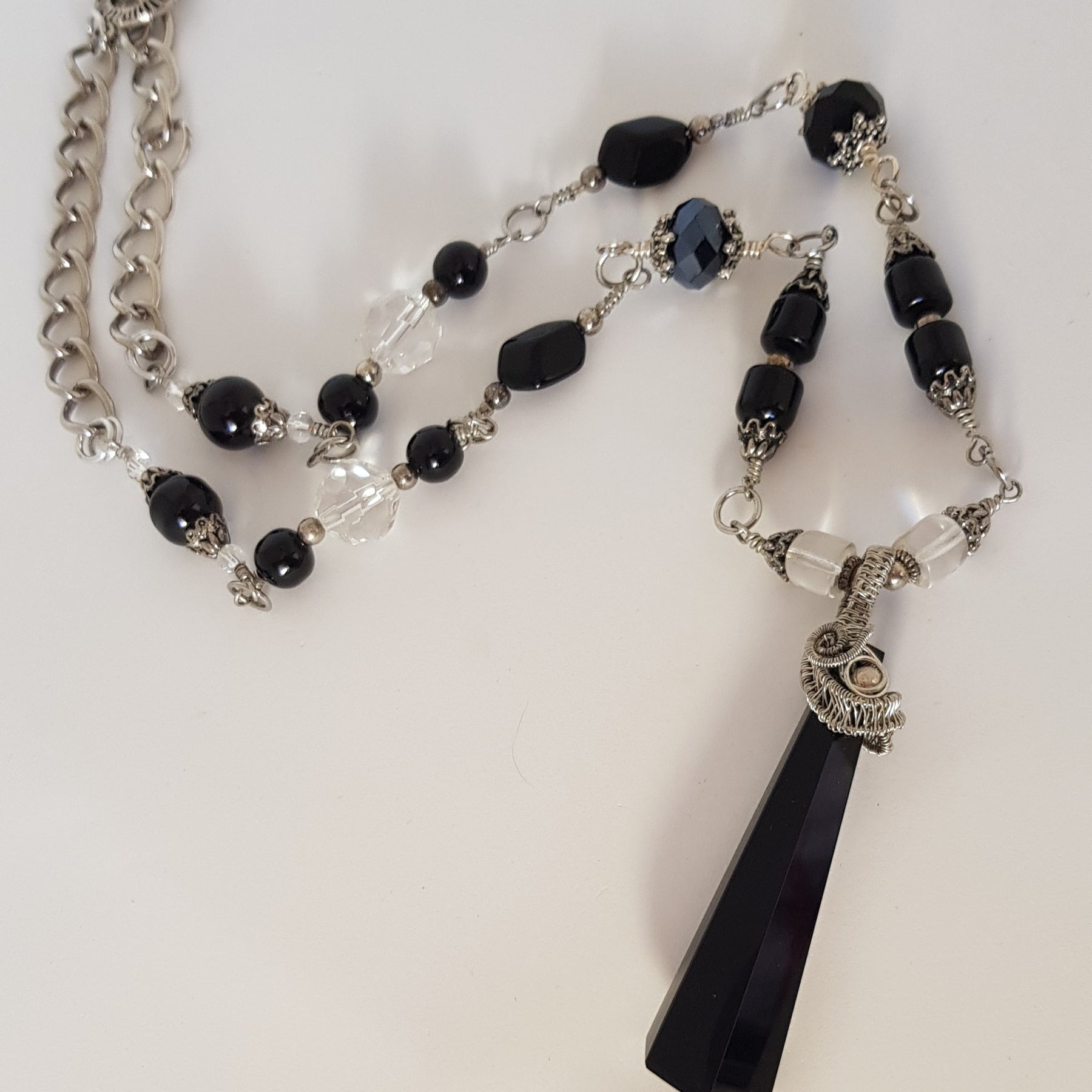 hexagone pyramidblack crystal pendant necklace #6AM/N