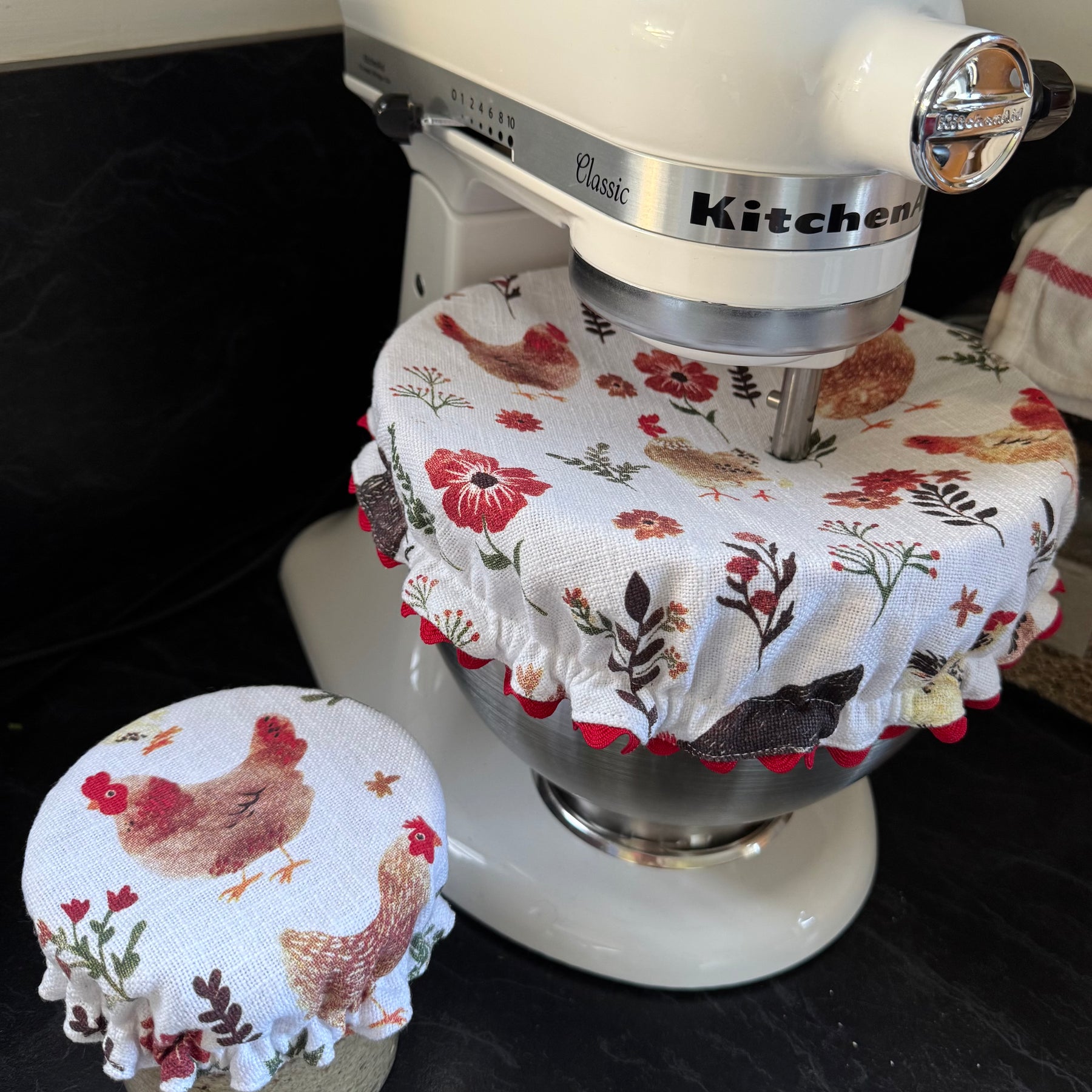 Country Style Reversible Bowl Cover