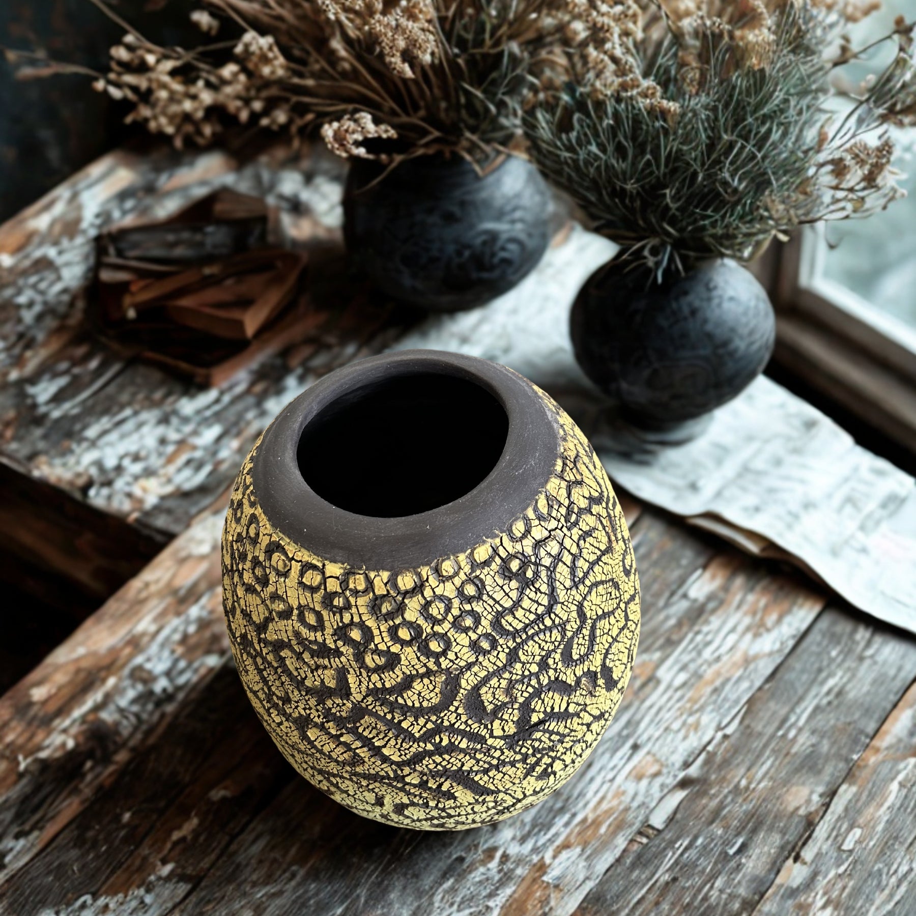 Black ceramic vase african style