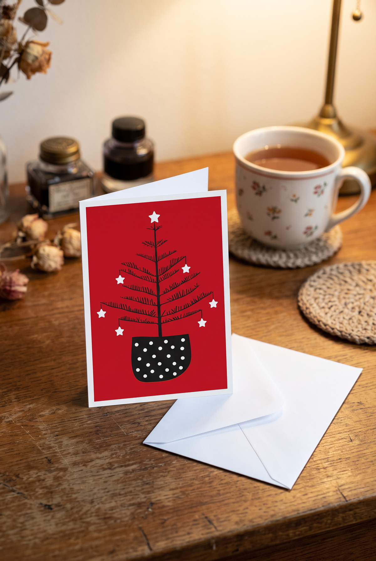 8 pack Norfolk Pine Christmas Cards: Festive Holiday Card Set, Recycled Paper.