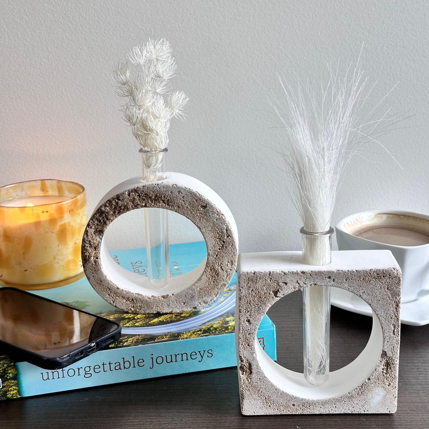 Coastal-inspired Eco-friendly resin vases with natural sand