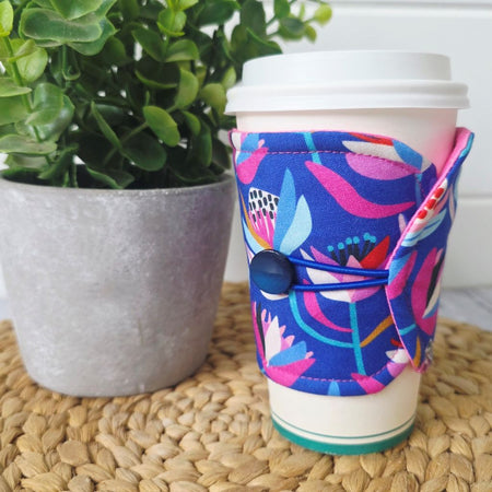 Handmade Cup Cozy – A Little Hug for Your Cuppa