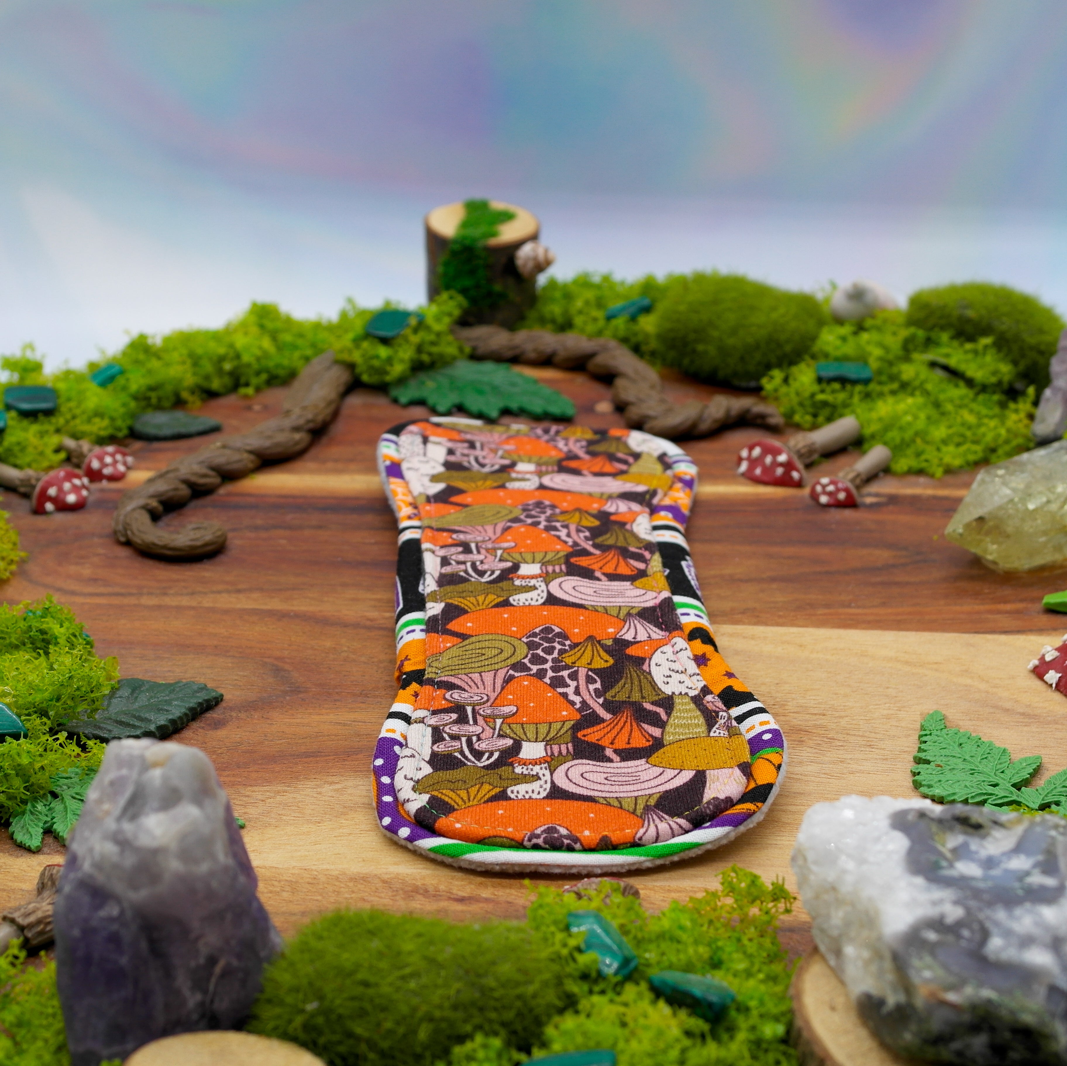 Menstrual reusable cloth pad 8" Heavy (Flutter) - Halloween