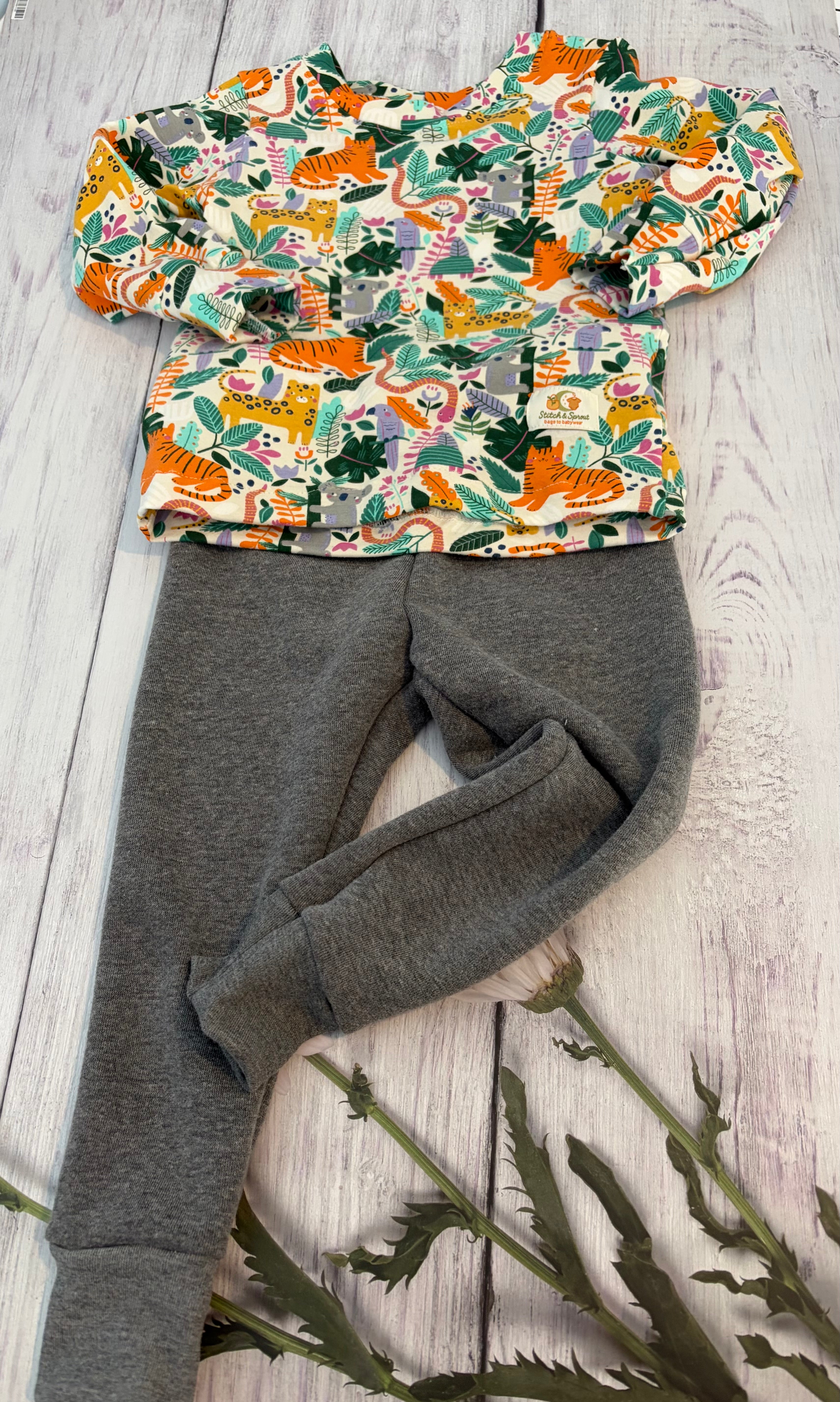 Handmade Jungle Animal Lounge Set | Baby & Toddler Tee shirt and Leggings