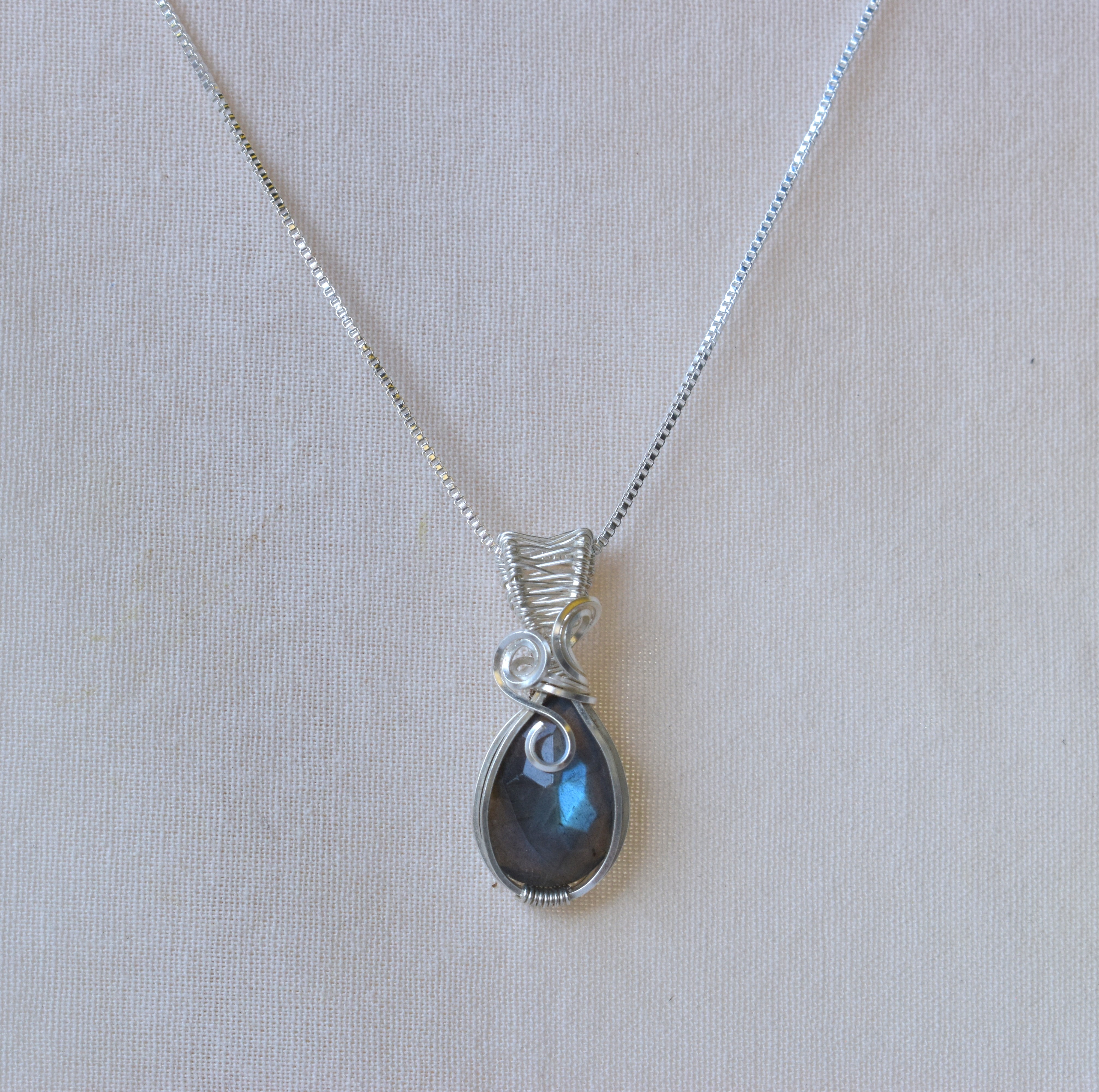 Handmade Wire-wrapped Labradorite Necklace - Mother's Day Mini Pendant