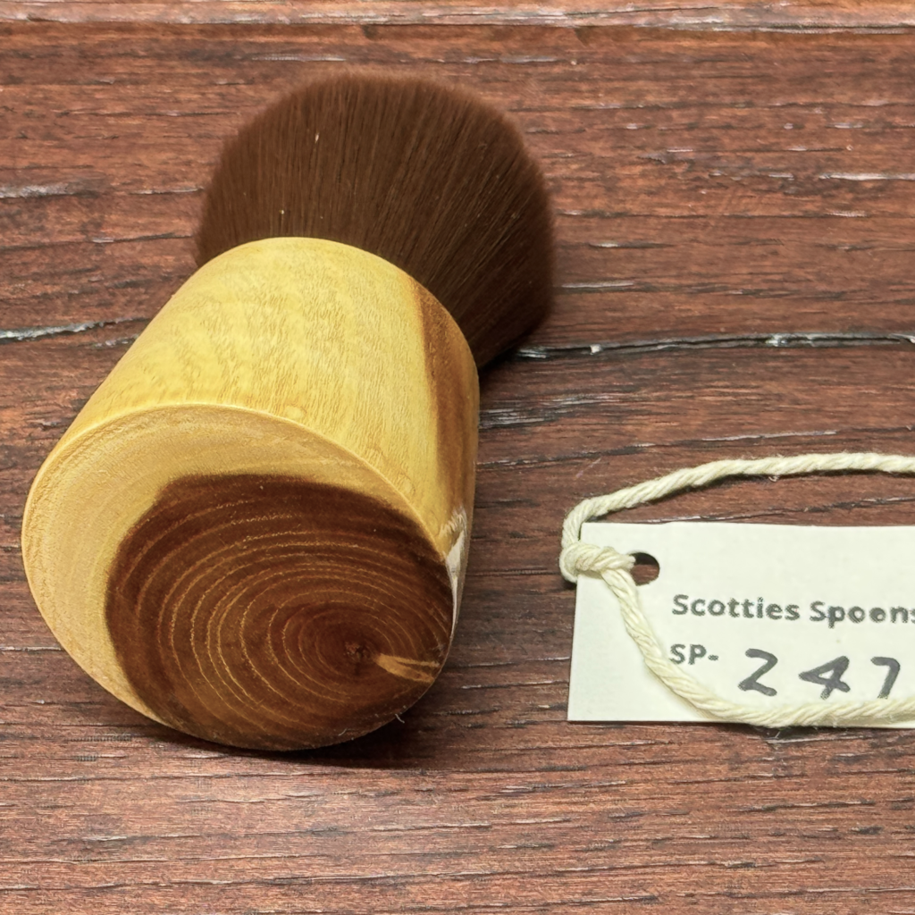 Brunette Kabuki makeup brush | Osage Orange