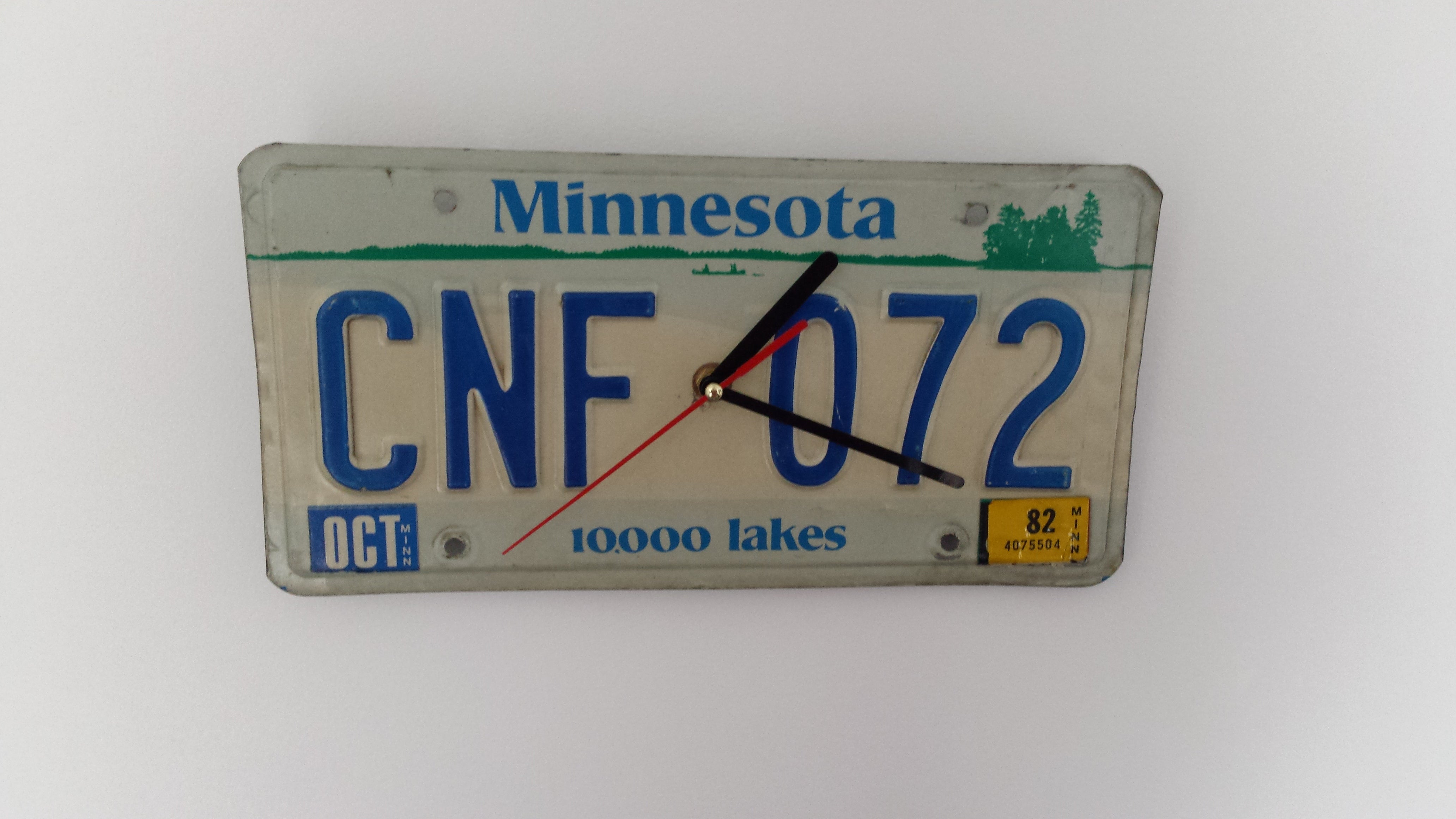 Genuine USA licence Plate Clock