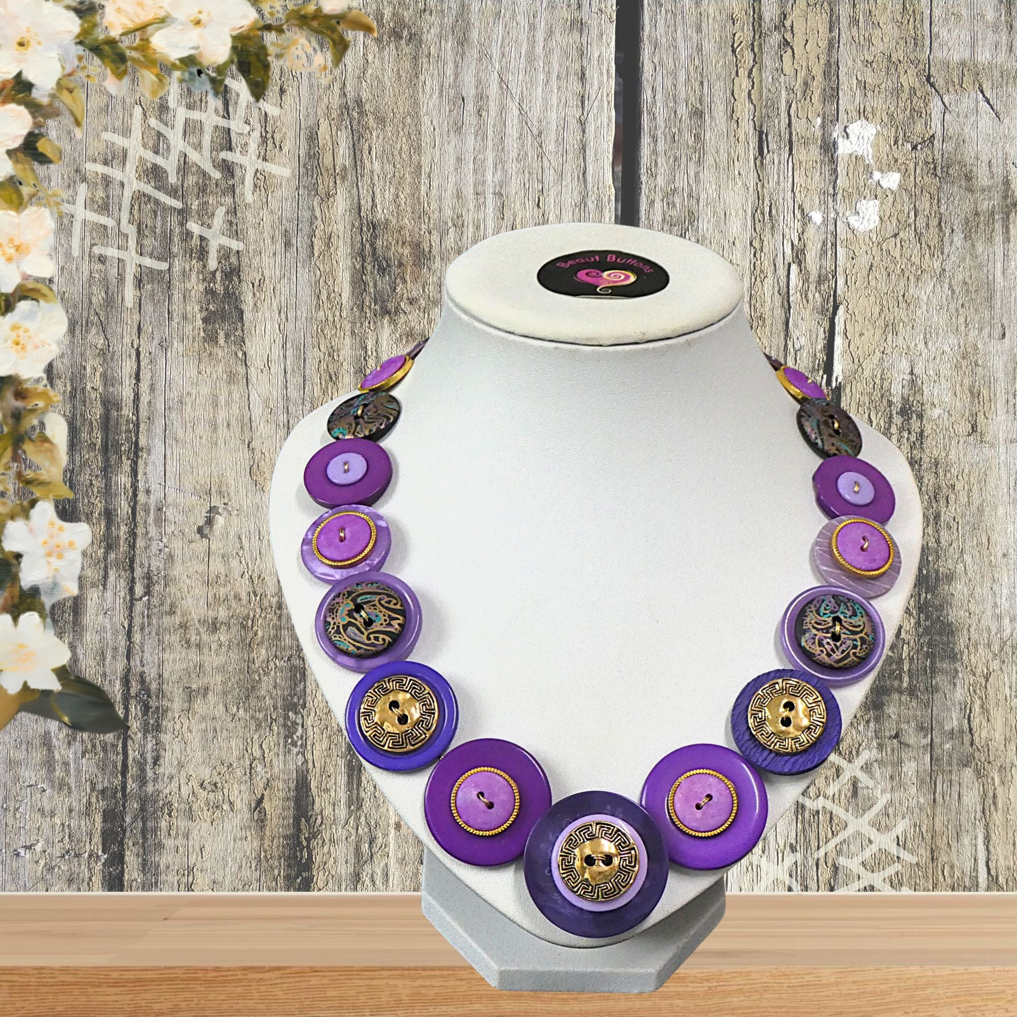 Button necklace - Royal Purple