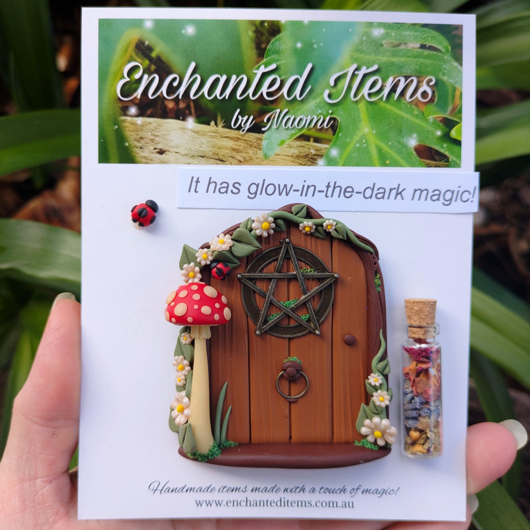 Hand Sculpted Mini Witchy Fairy Door – Available in Multiple Colours 🧙‍♀️