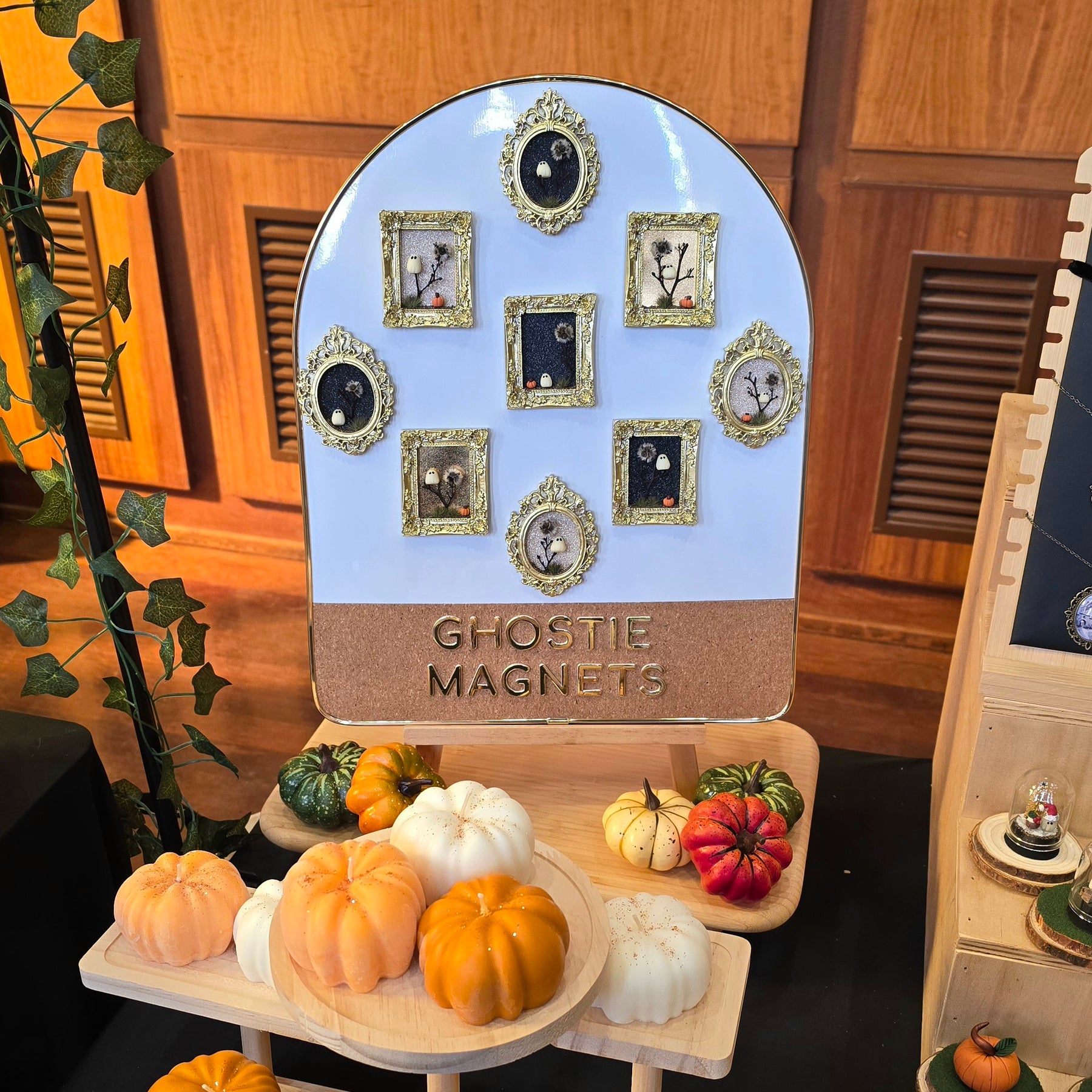 Glow-in-Dark Ghost Magnet | Mini Halloween Frame