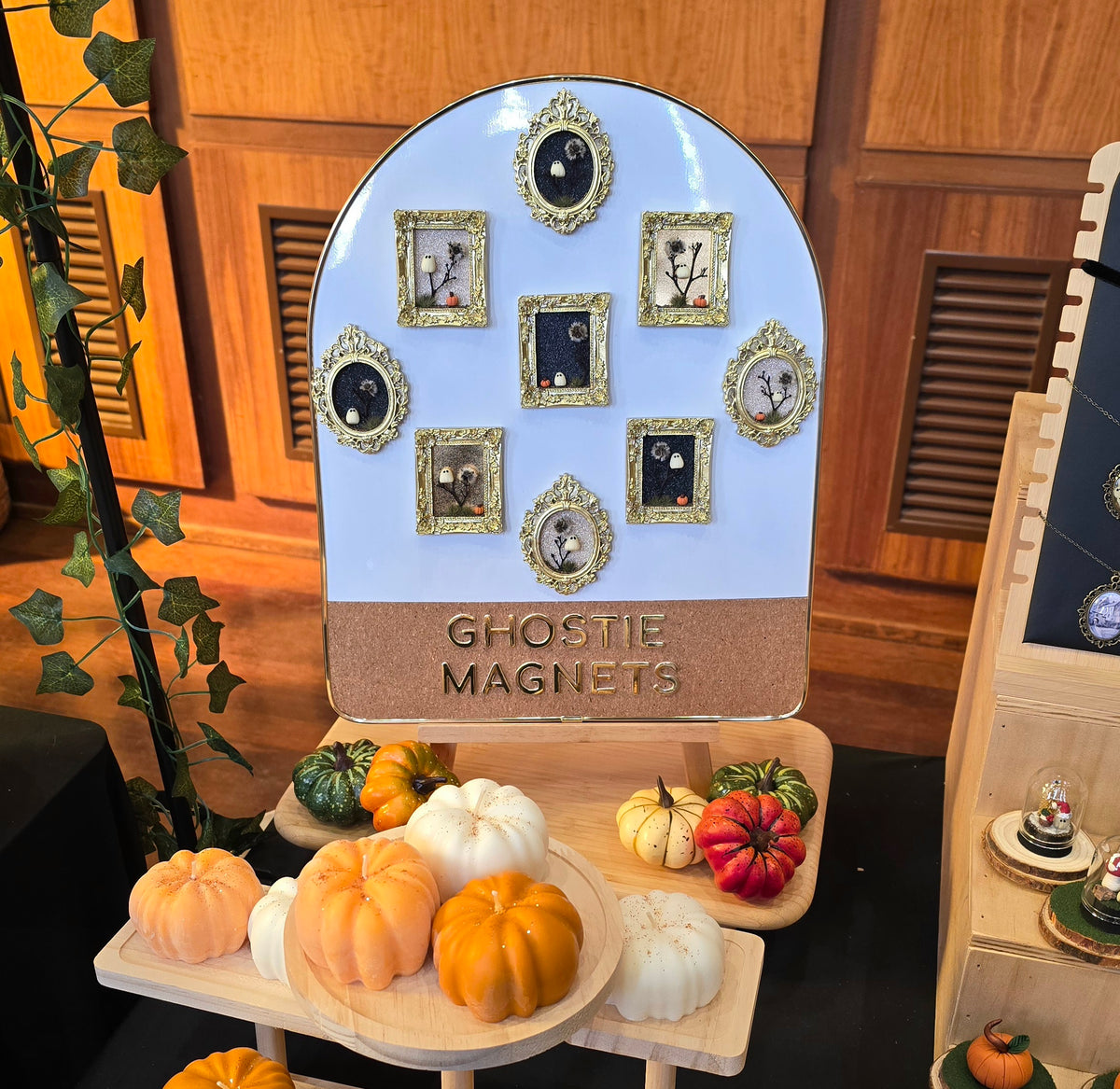 Glow-in-Dark Ghost Magnet | Mini Halloween Frame