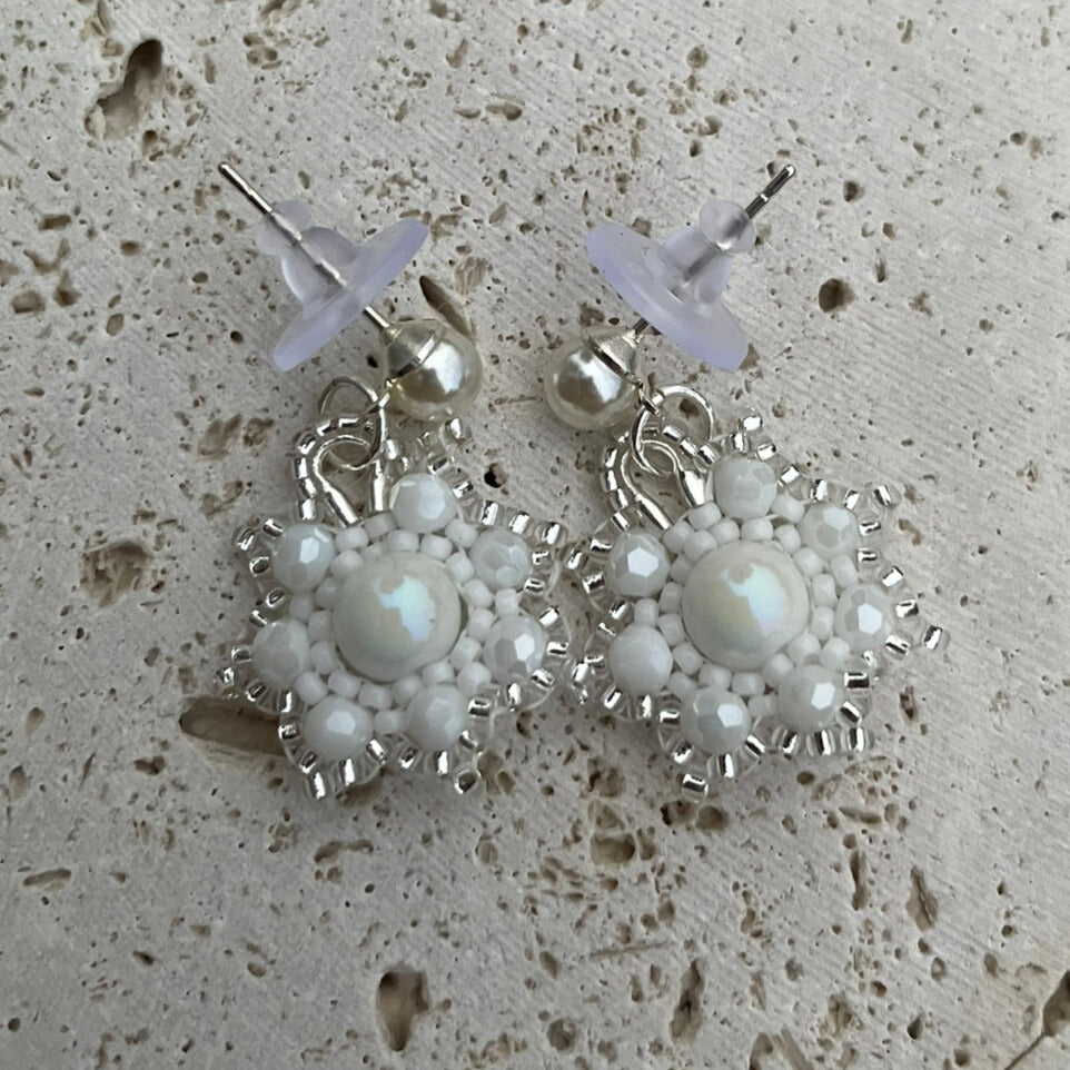 Silver and white pearl beaded Earrings