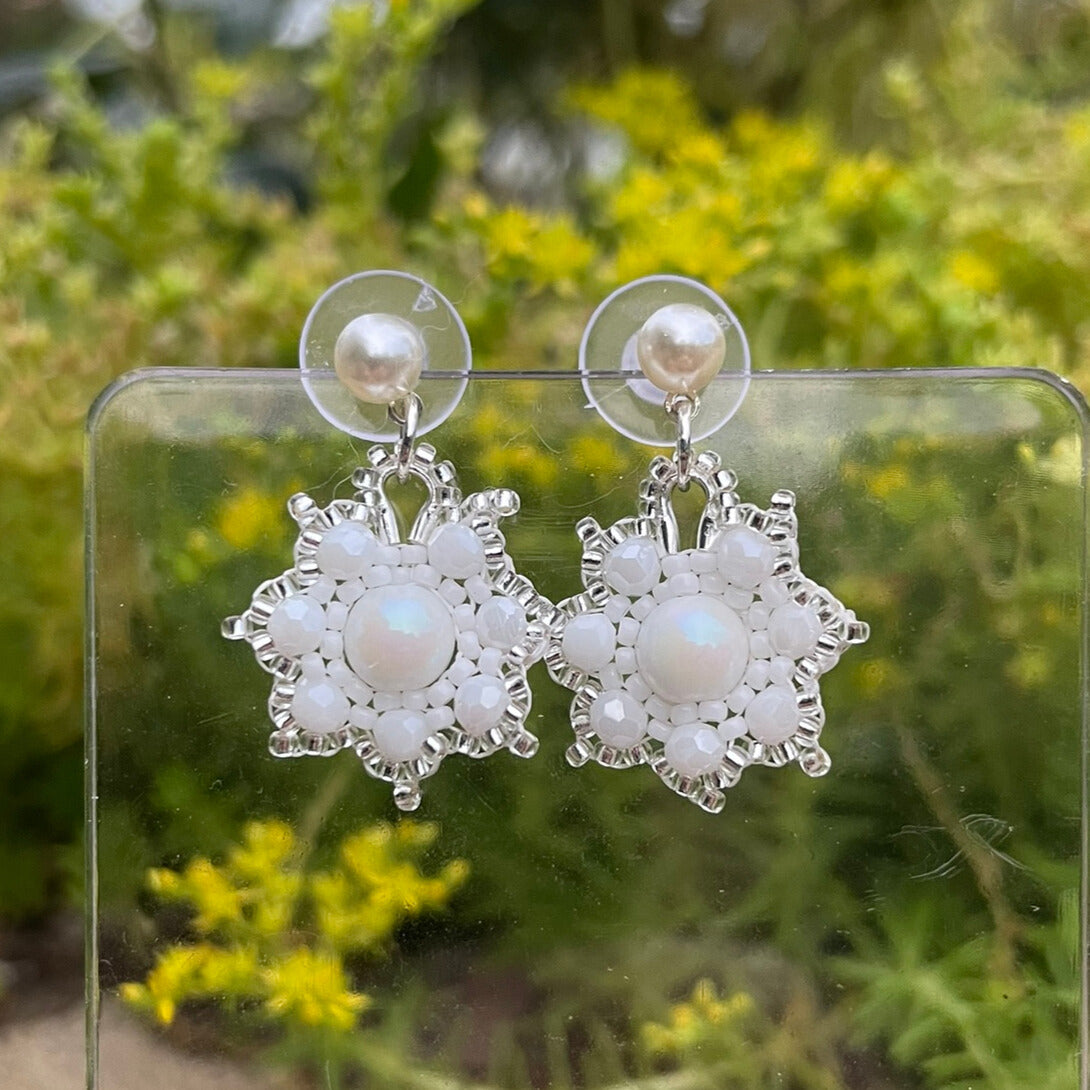 Silver and white pearl beaded Earrings