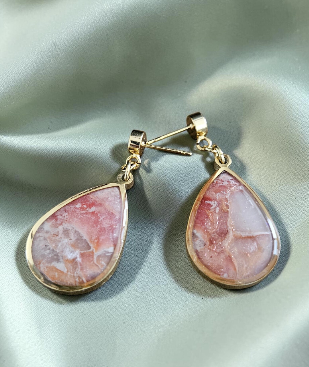 Teardrop Polymer Clay Earrings - Peach and Cream Stone with Dot Stud