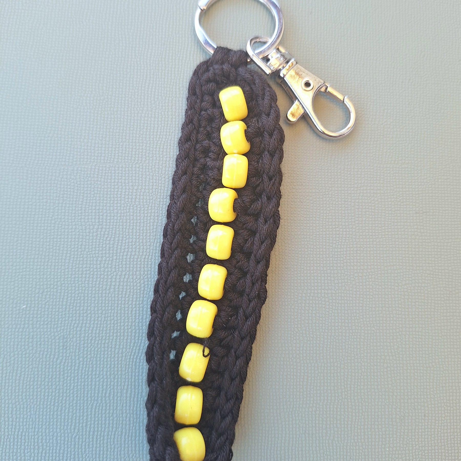 Beaded Crochet Keychain – Handmade, Lightweight & Sensory Friendly