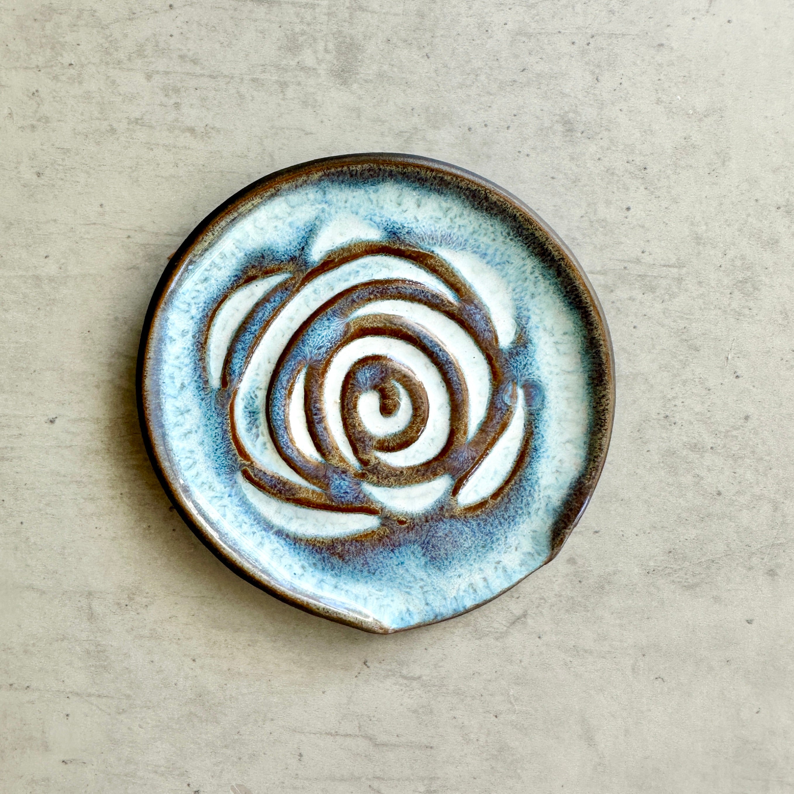 'BEST TEAS' TEASPOON REST I Black Clay