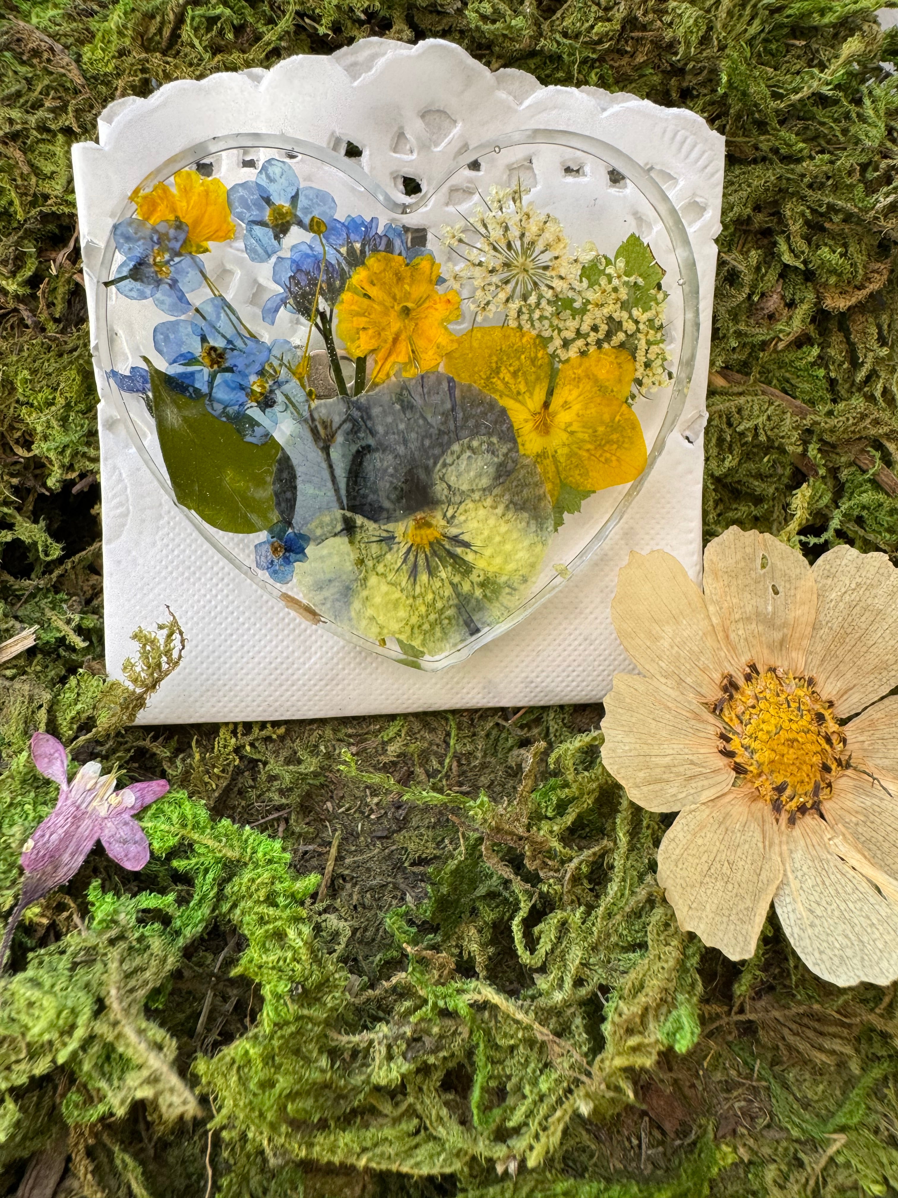 Dried Flower Resin Brooches