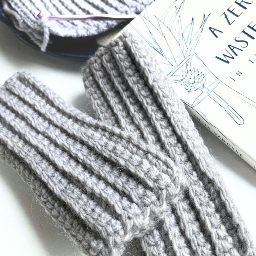 Cosy Fingerless Handwarmers - light grey | Aussie Merino Mittens