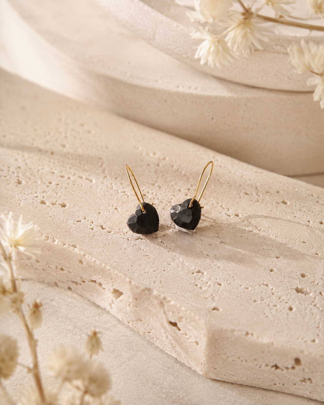 Sacré Coeur heart coffee earrings | Atelier Cayelle