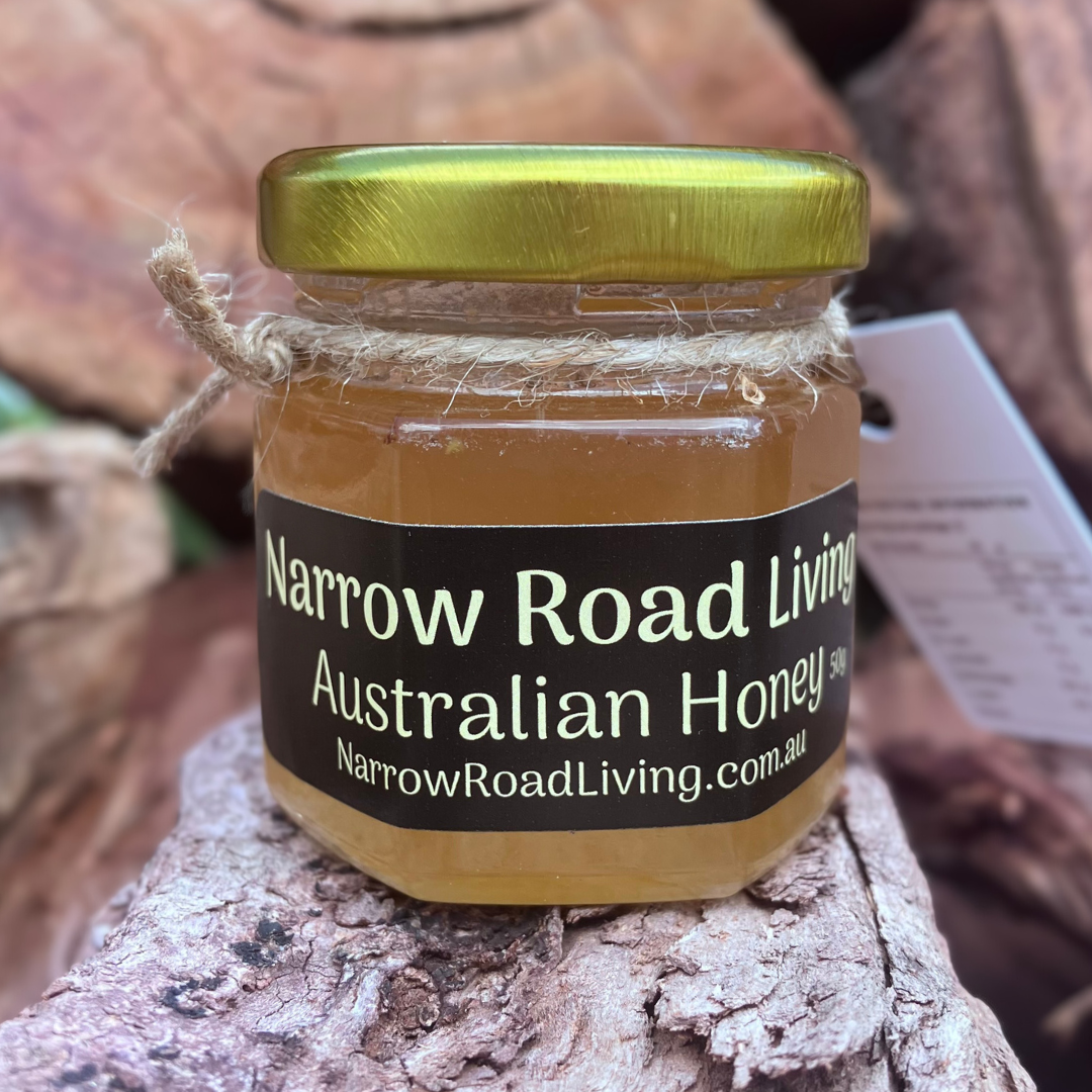 Honey Pot Gift Box - Raw Honey and Beeswax Candle Set