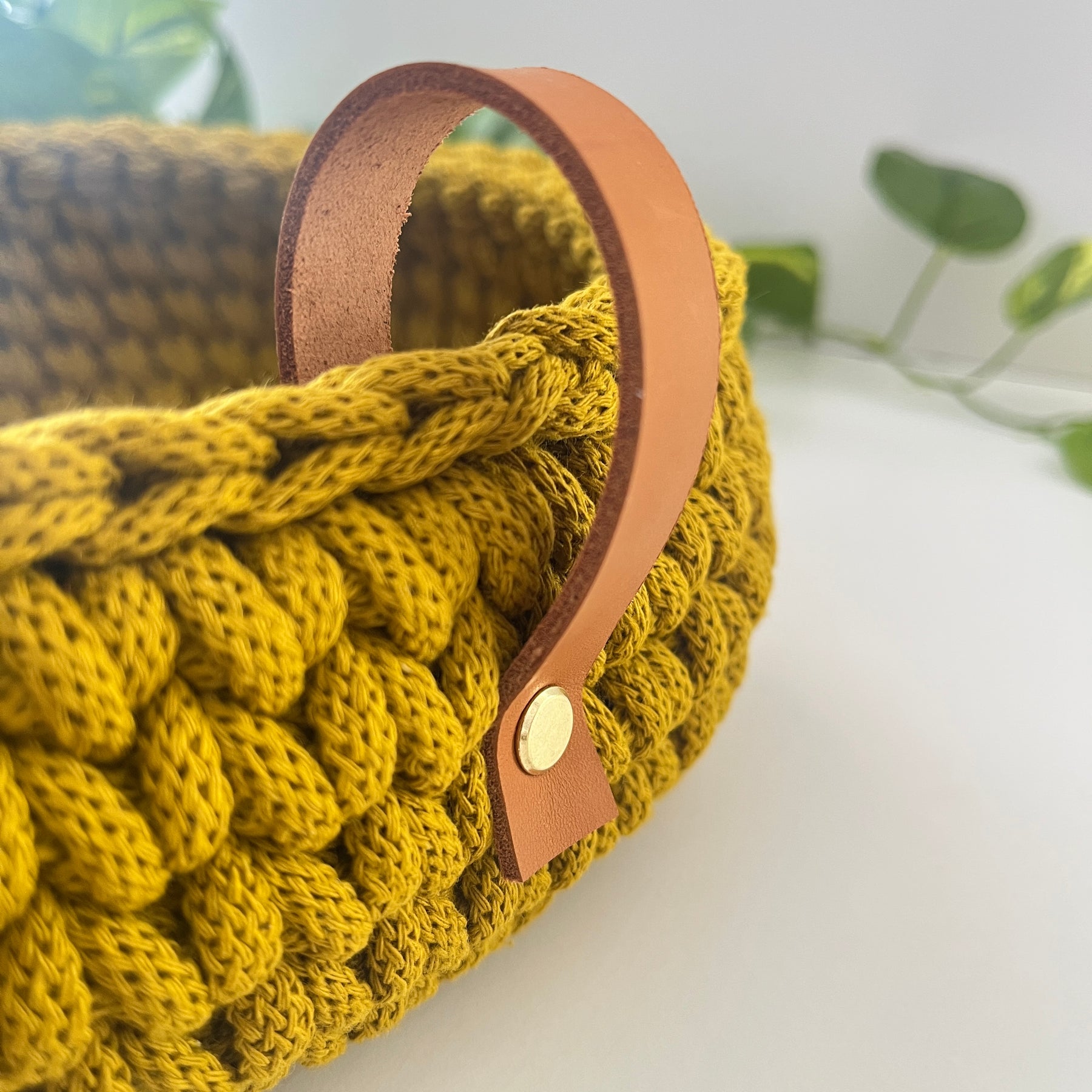 Crochet basket with handles - colour Spicy Yellow