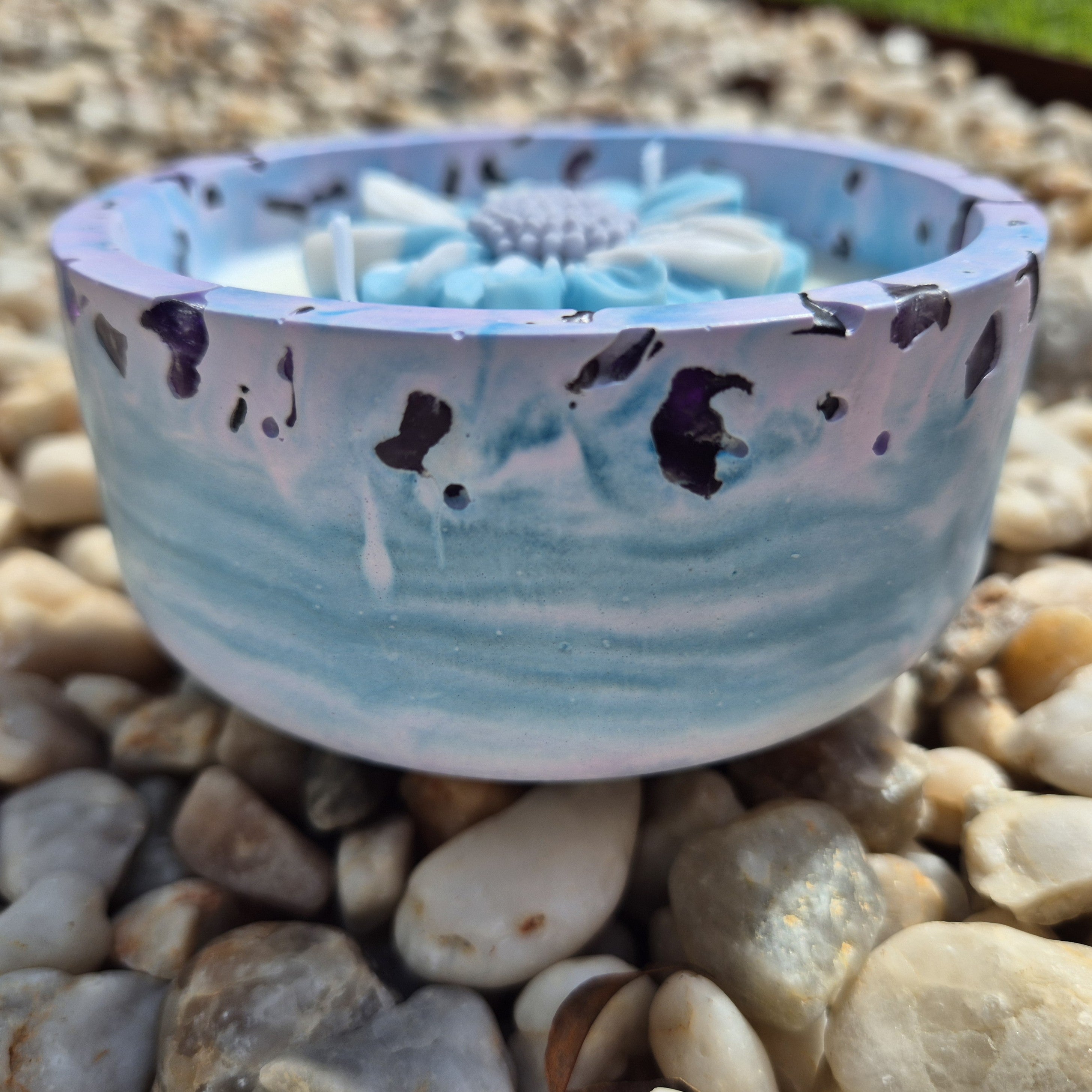 Round blue and purple concrete bowl candle with amethyst stones