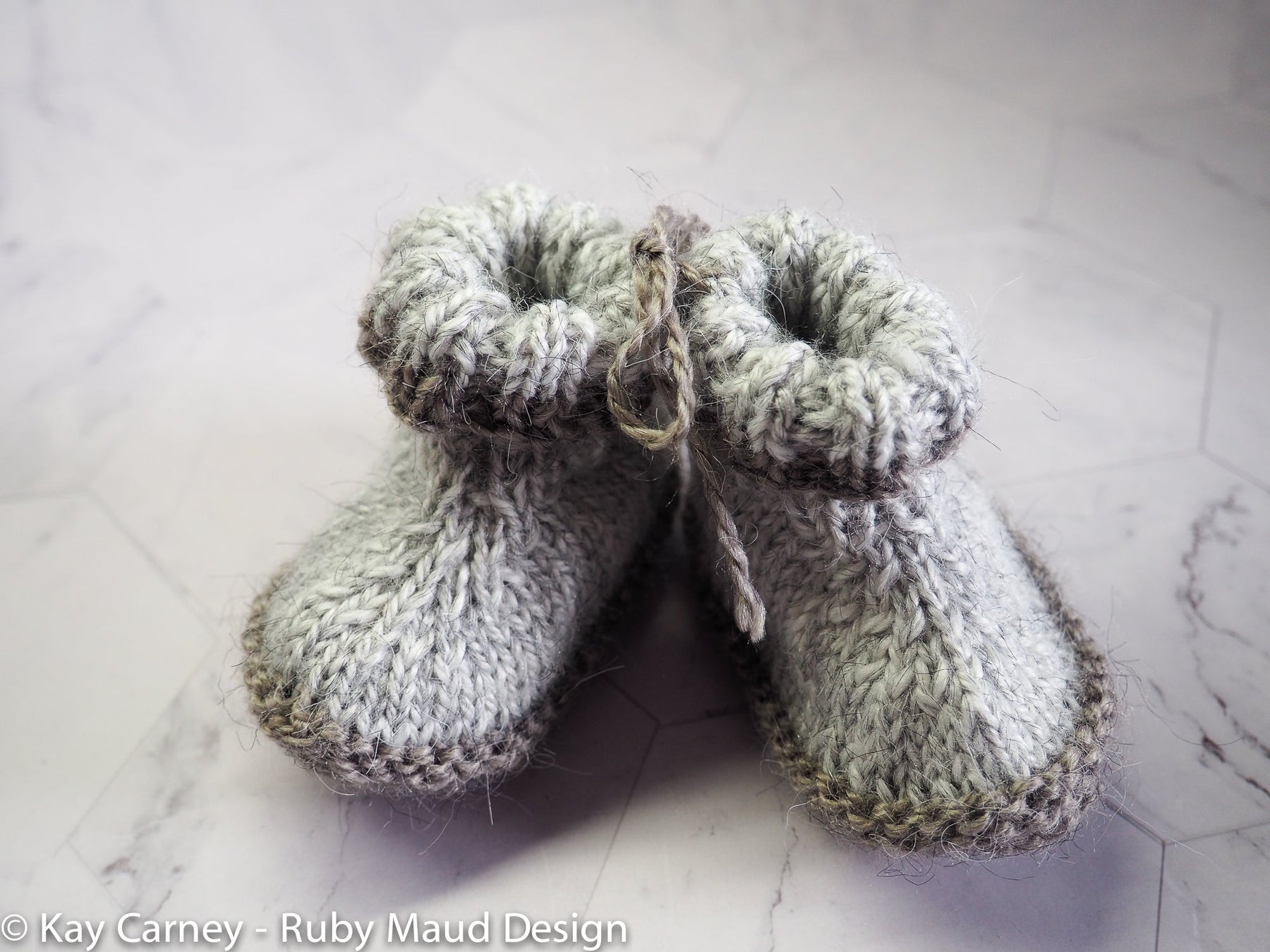 Baby Hug Boots - Lemon Bubbles
