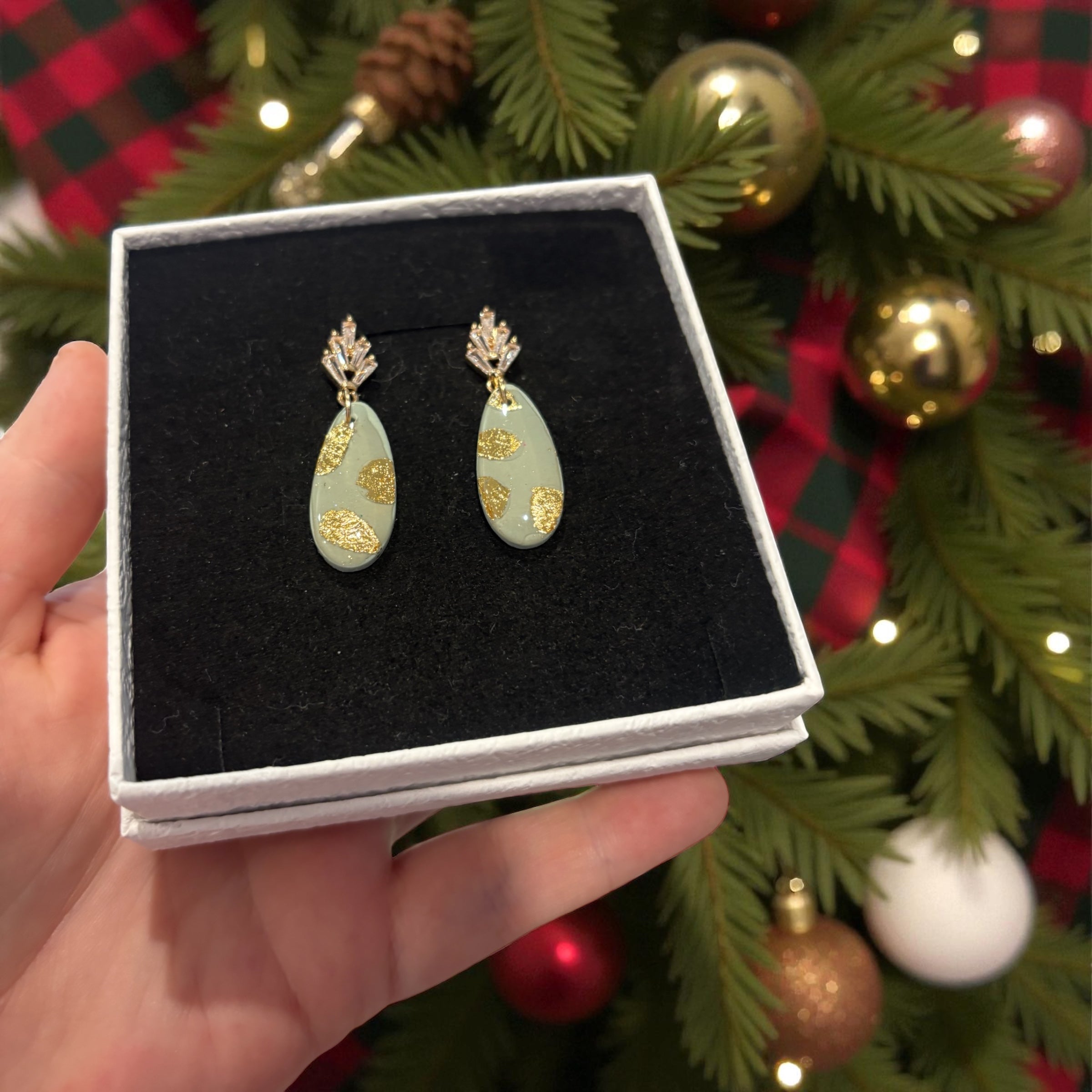 Mini Gold Leaf Drops