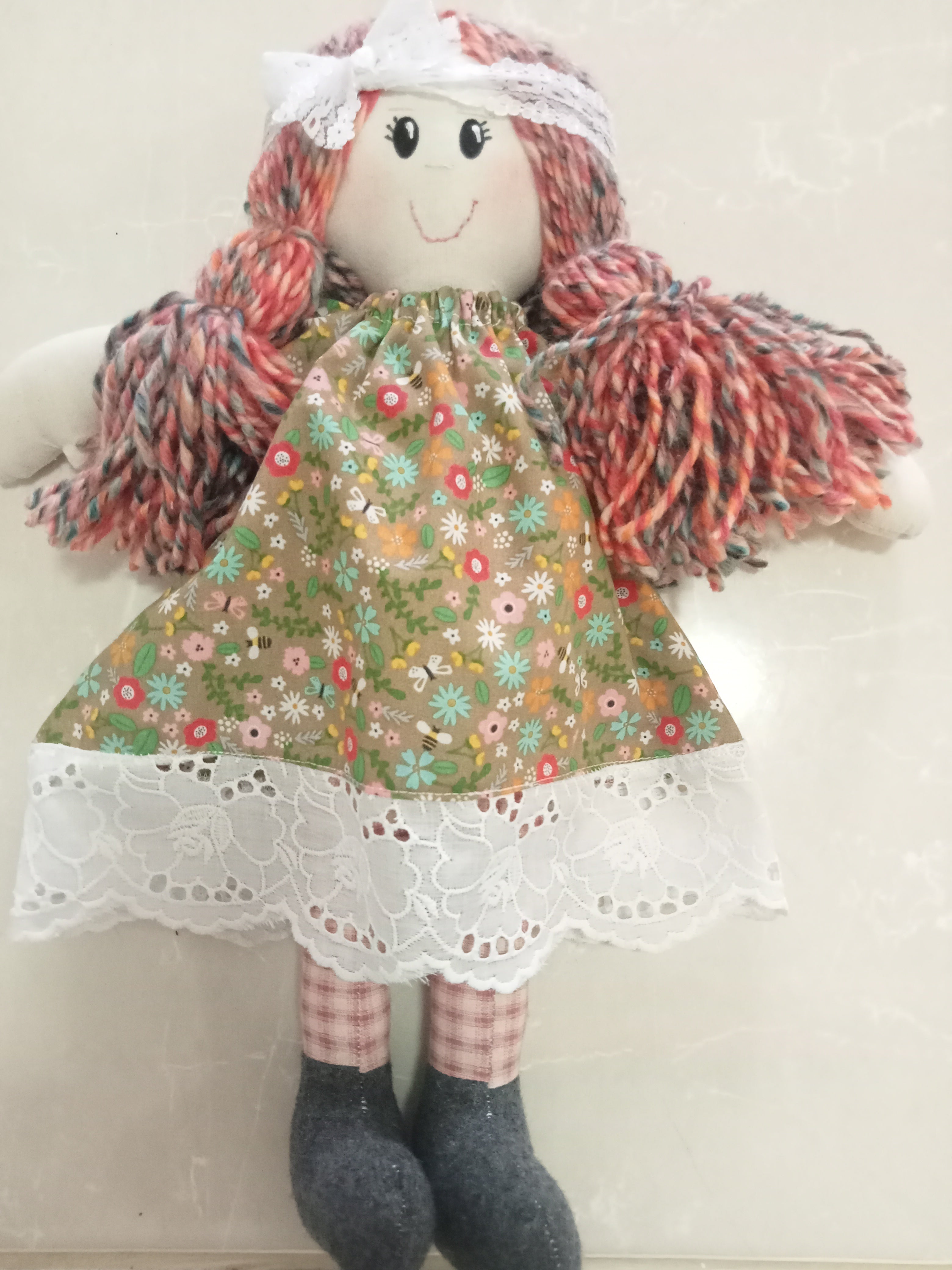 Rag Doll / Happy Doll - Honey Bee