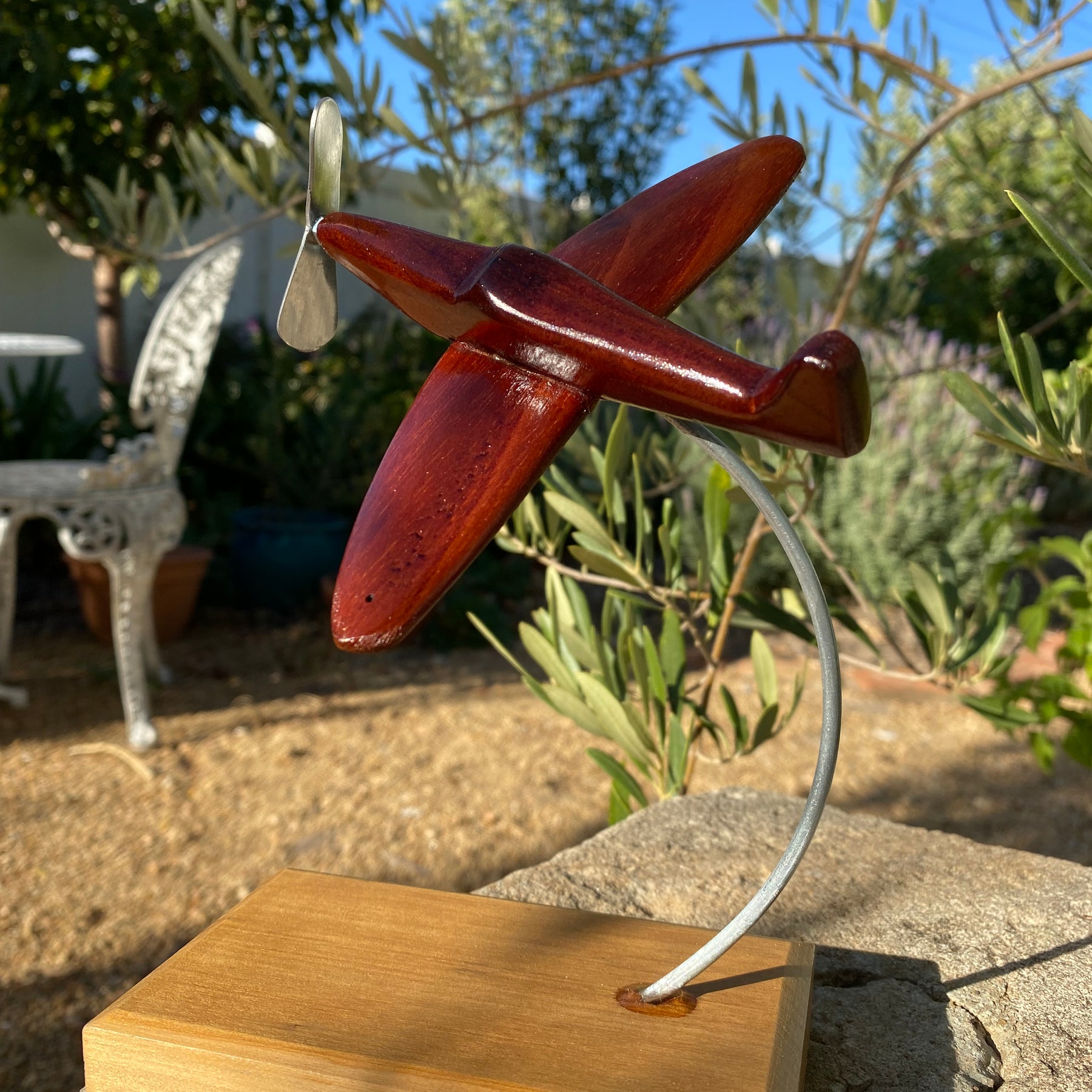 Art Deco Plane