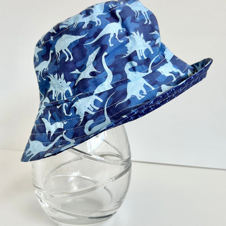 Summer hat in army dinosaur fabric