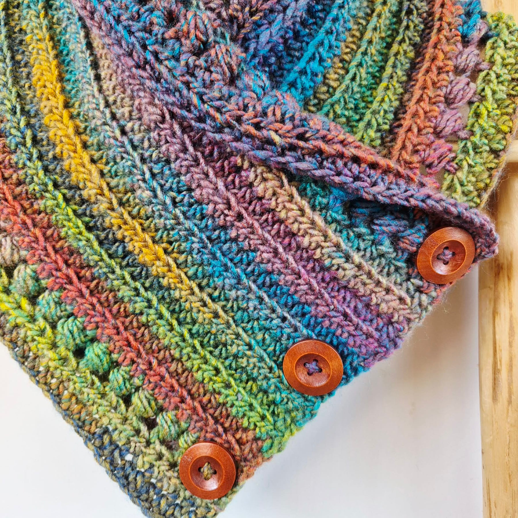 Ladies Neck warmer | Cowl | Scarf | Jewel Toned | Adult | Vintage | Crochet | Buttoned